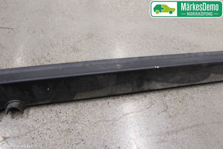 Landrover DEFENDER (L316) 07-16 Sidebøyle - Stigtrinn