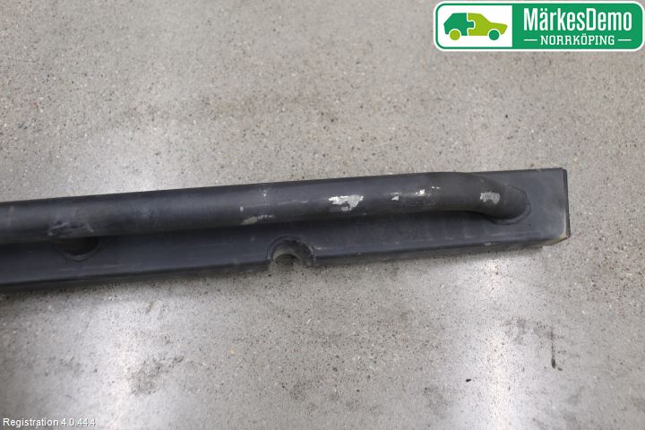 Landrover DEFENDER (L316) 07-16 Sidebøyle - Stigtrinn