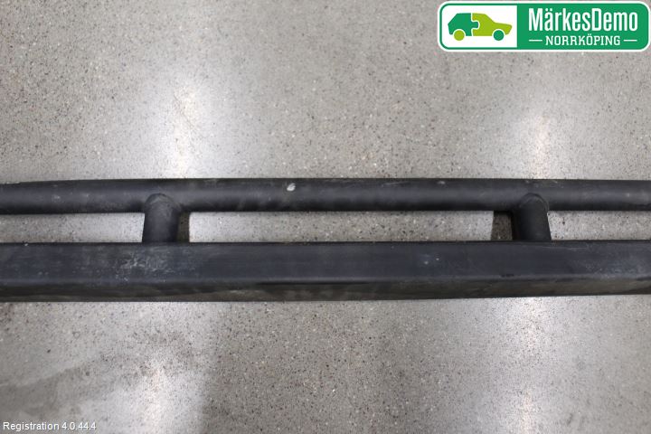 Landrover DEFENDER (L316) 07-16 Sidebøyle - Stigtrinn
