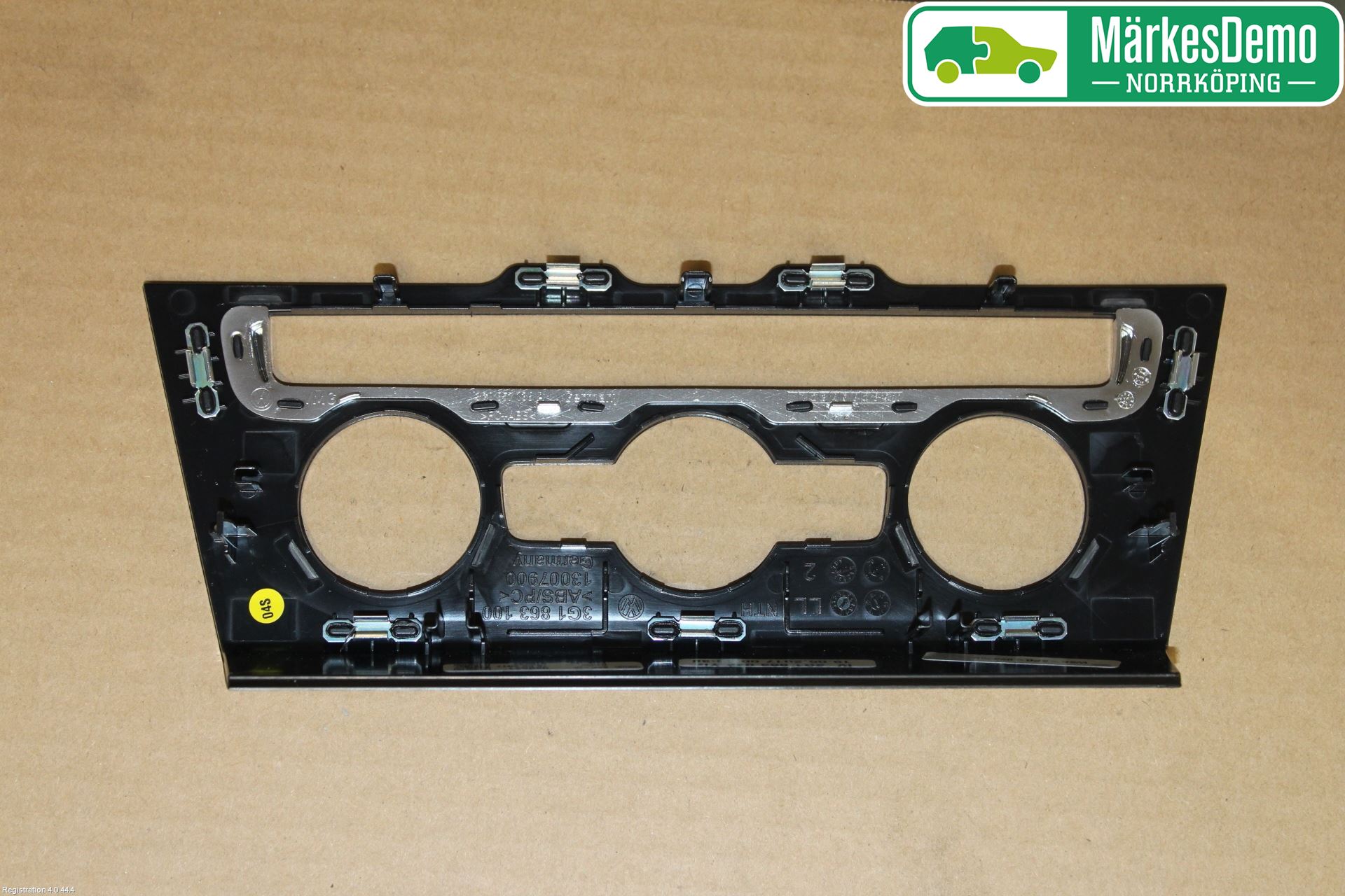 Volkswagen VW PASSAT 15-19 Instrument Ramme