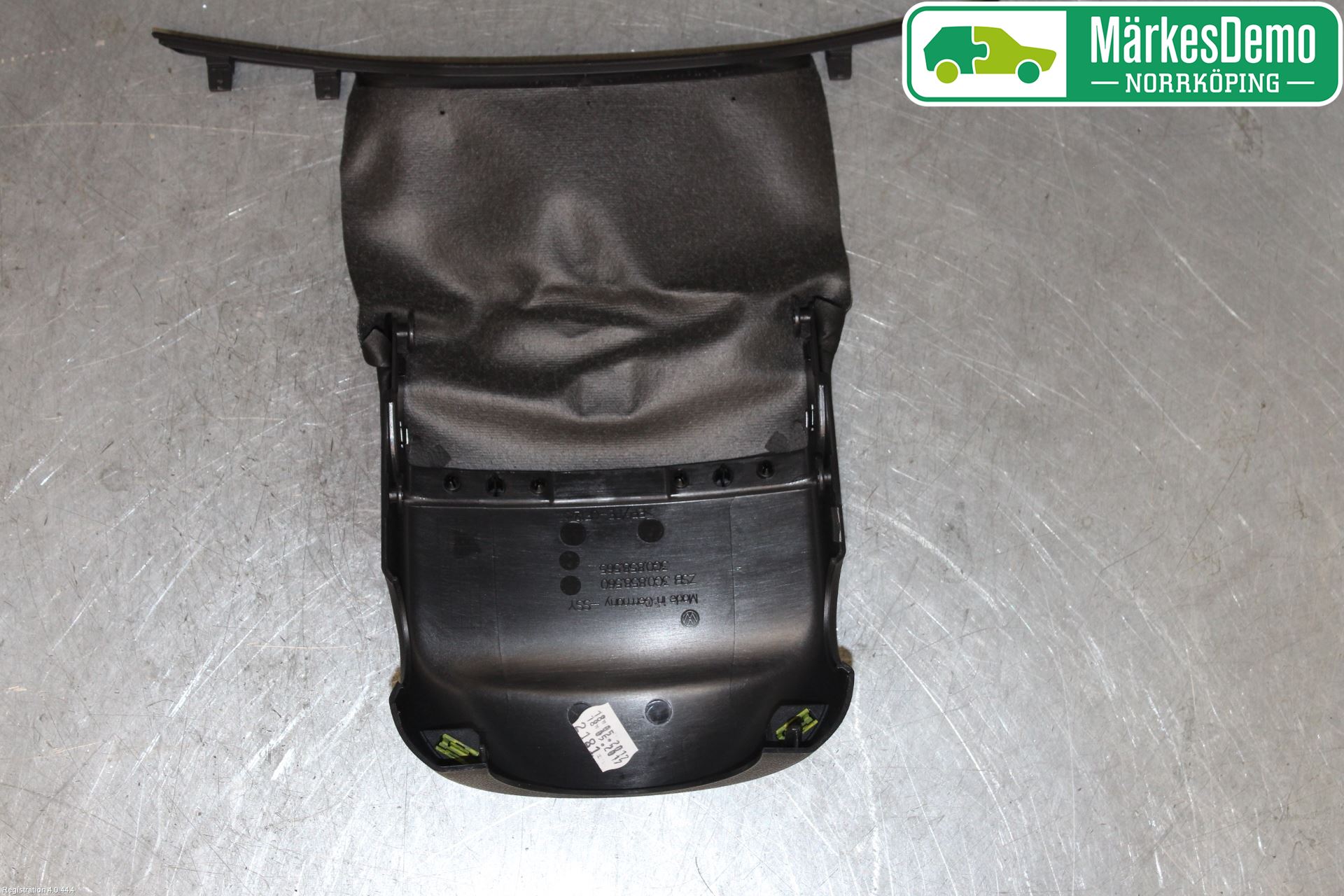 Volkswagen VW PASSAT 15-19 Rattdeksel - Deksler