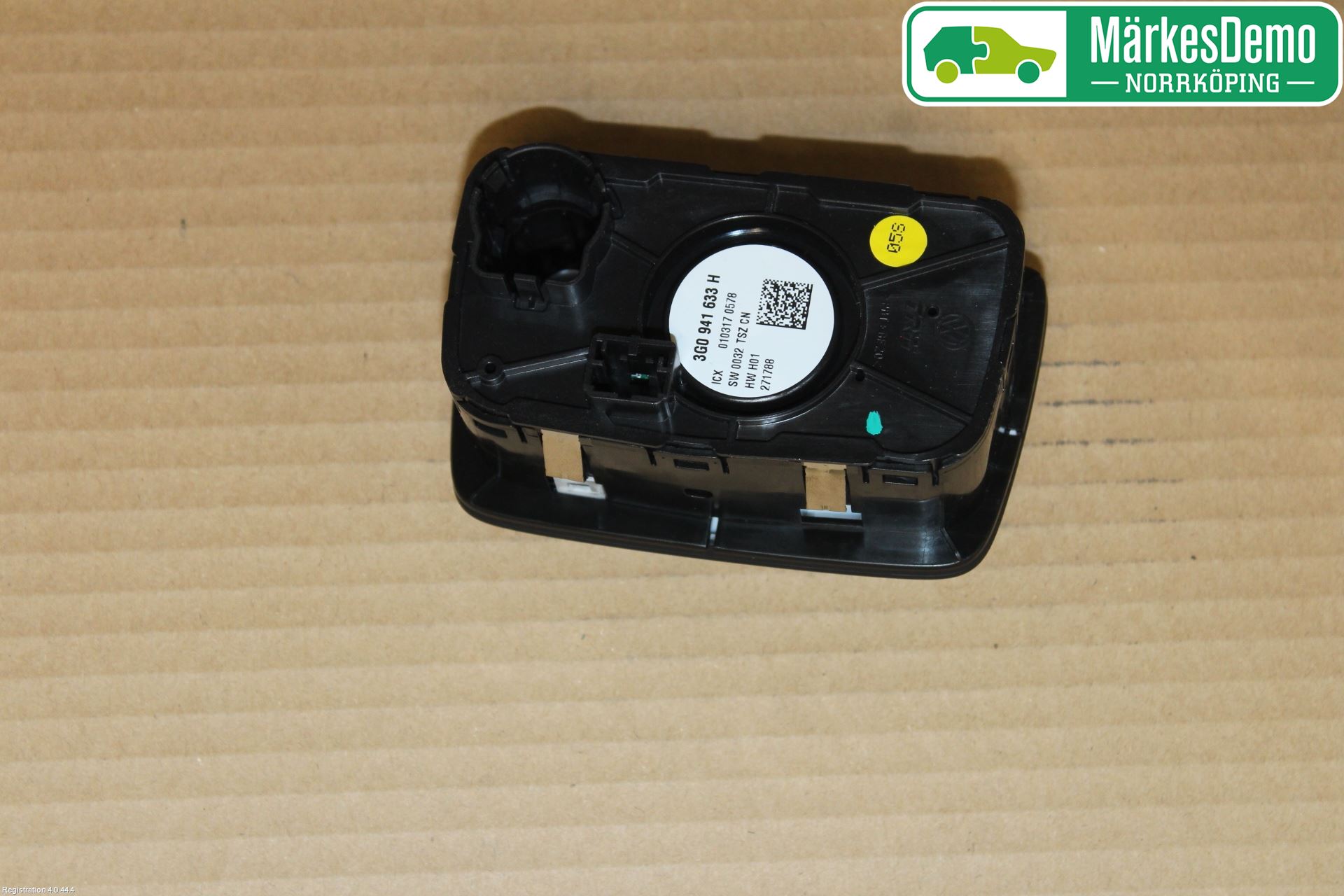 Volkswagen VW PASSAT 15-19 Bryter Hovedlys