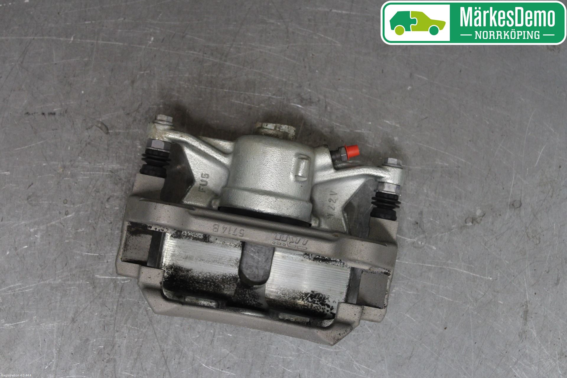 Volkswagen VW PASSAT 15-19 Bremsecaliper Foran Høyre