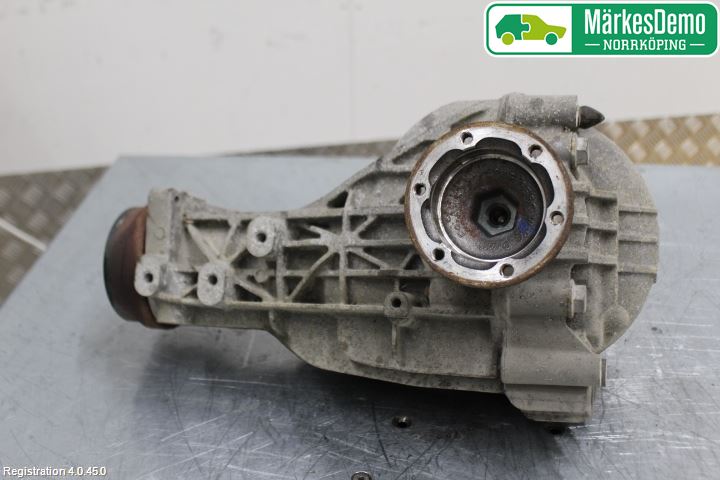 Audi A4/S4 08-11 Bakaksel Kardang Bak -Diff
