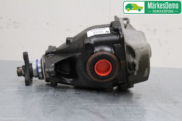BMW 1 F20/F21 11-19 Bakaksel Kardang Bak -Diff
