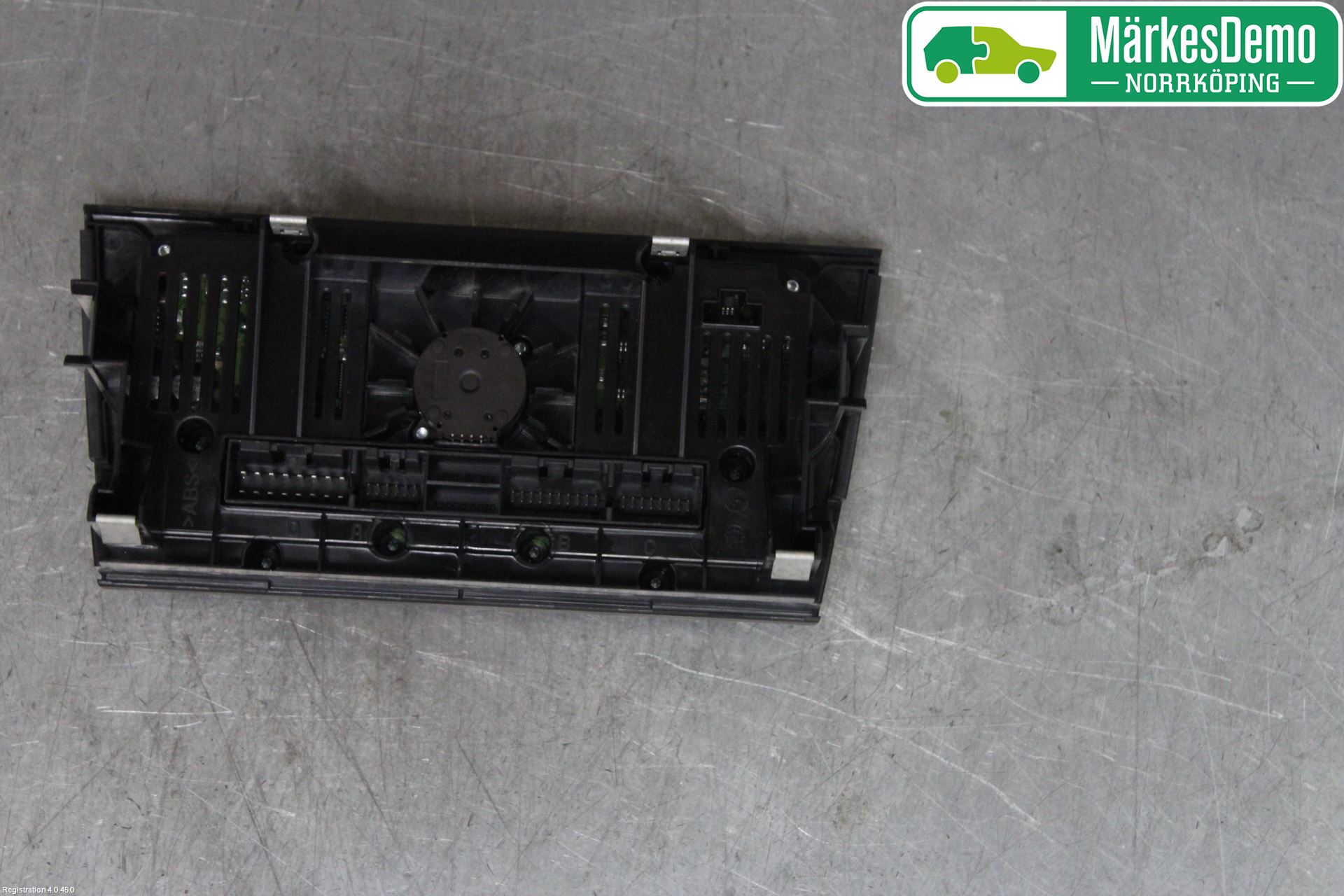 Audi Q3 8U 12-18 Varmeapparat Panel(Regulering)