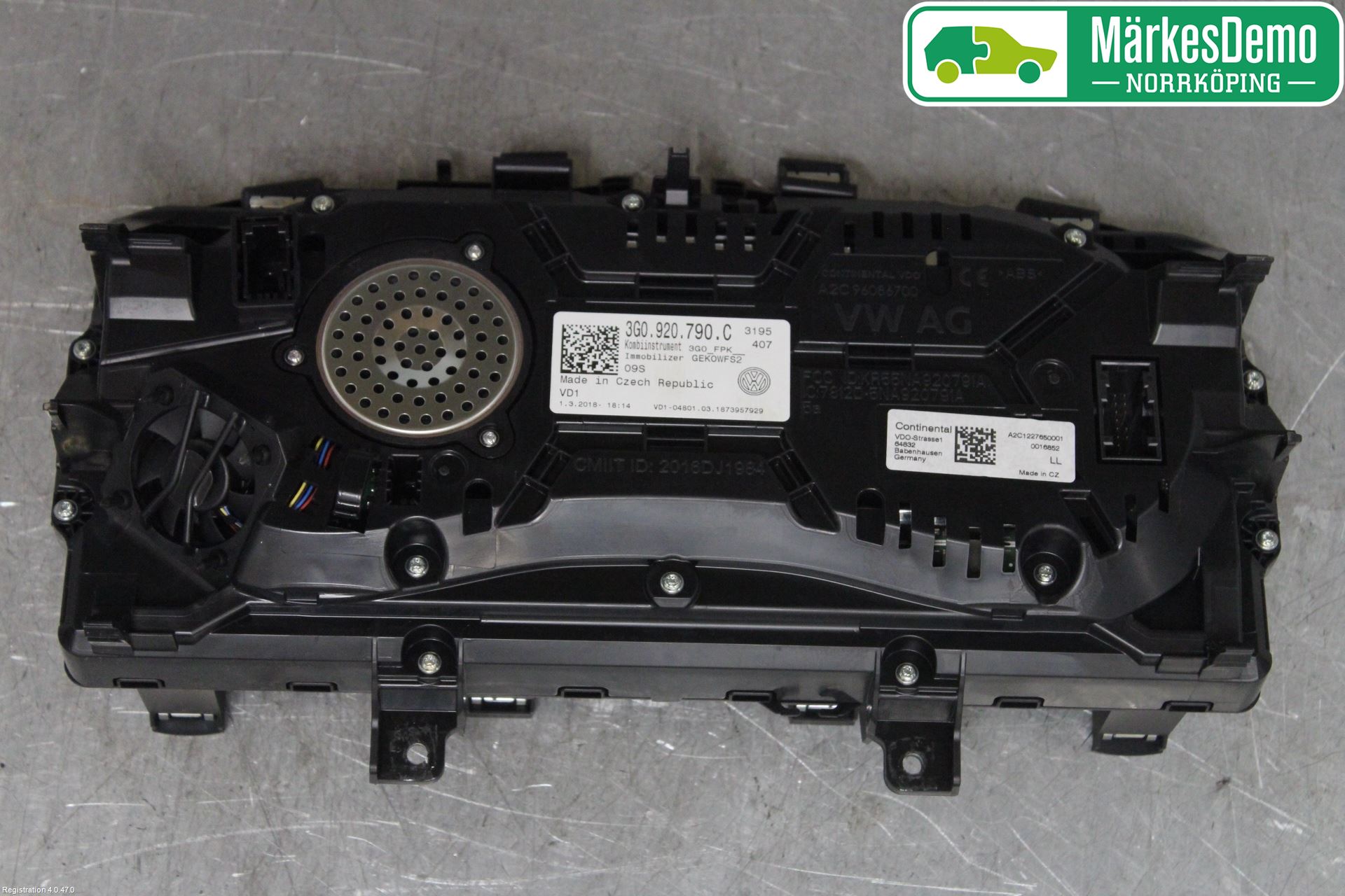 Volkswagen VW PASSAT 15-19 Instr Kombinert