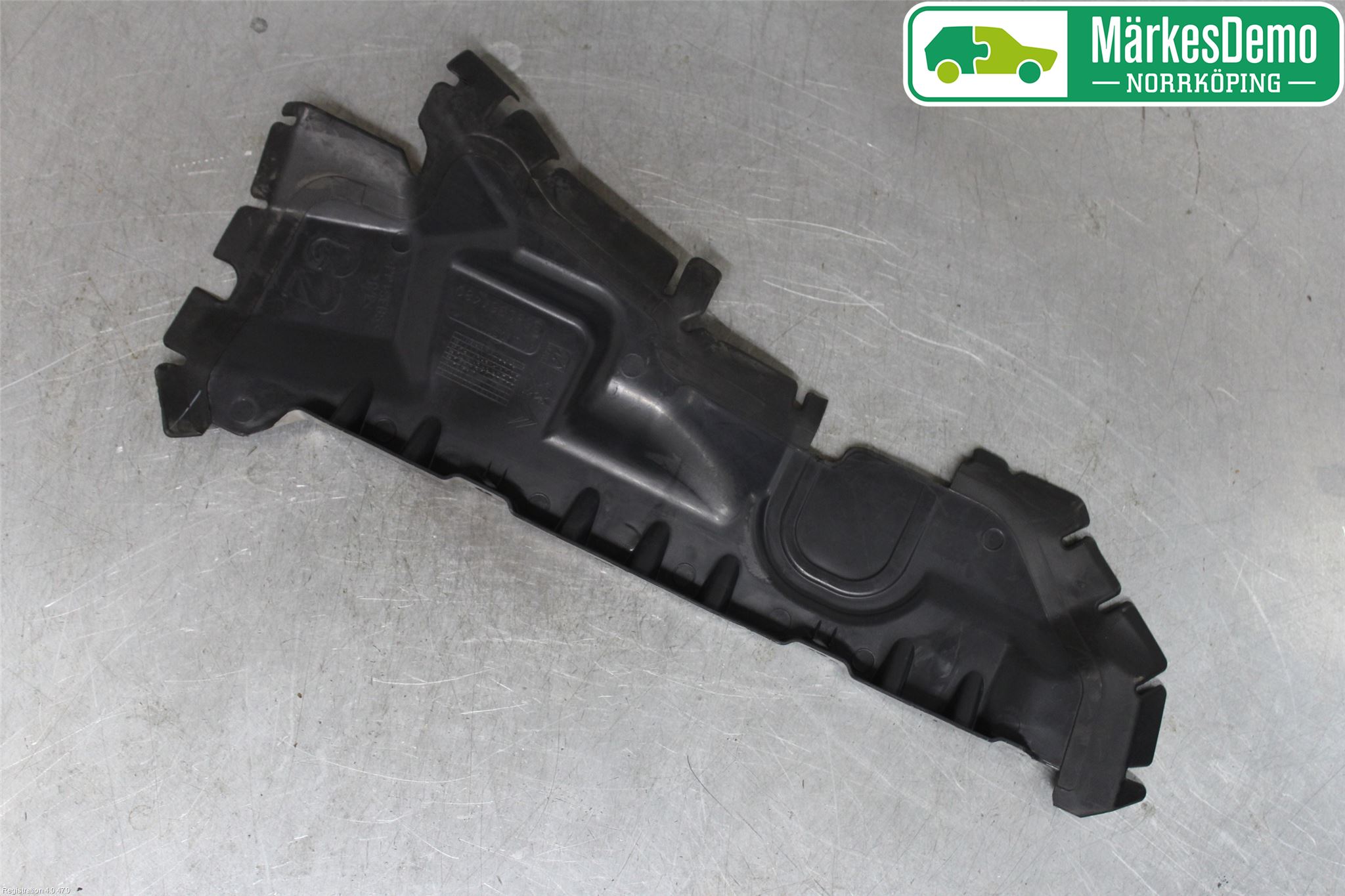 Peugeot 308 08-13 Luftstyring Front