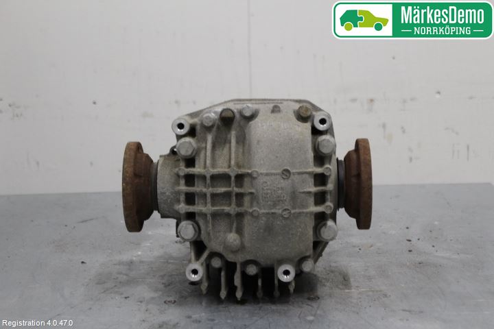 Audi A6/S6 4G 11-18 Bakaksel Kardang Bak -Diff