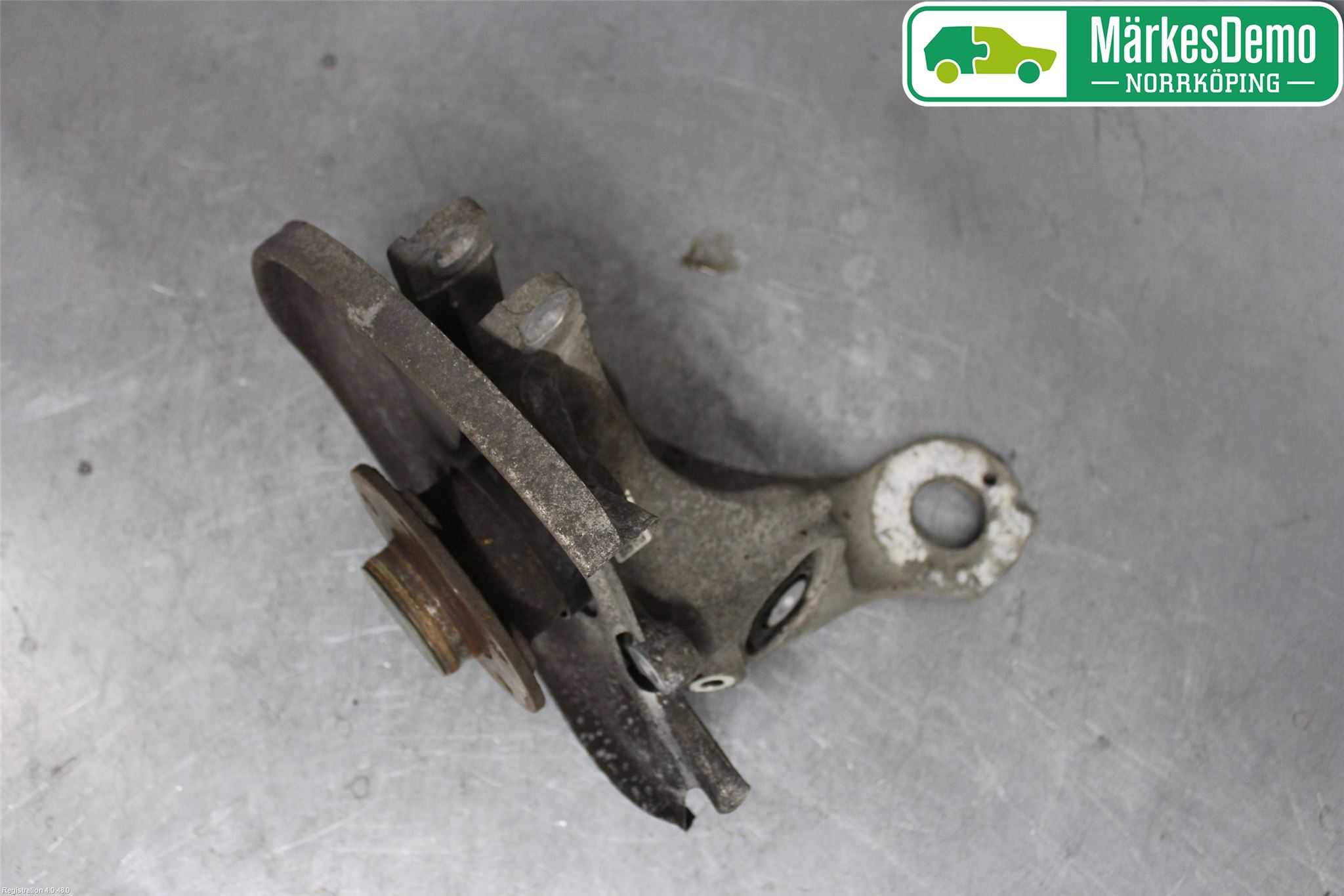 Audi A6/S6 4G 11-18 Spindel Hb