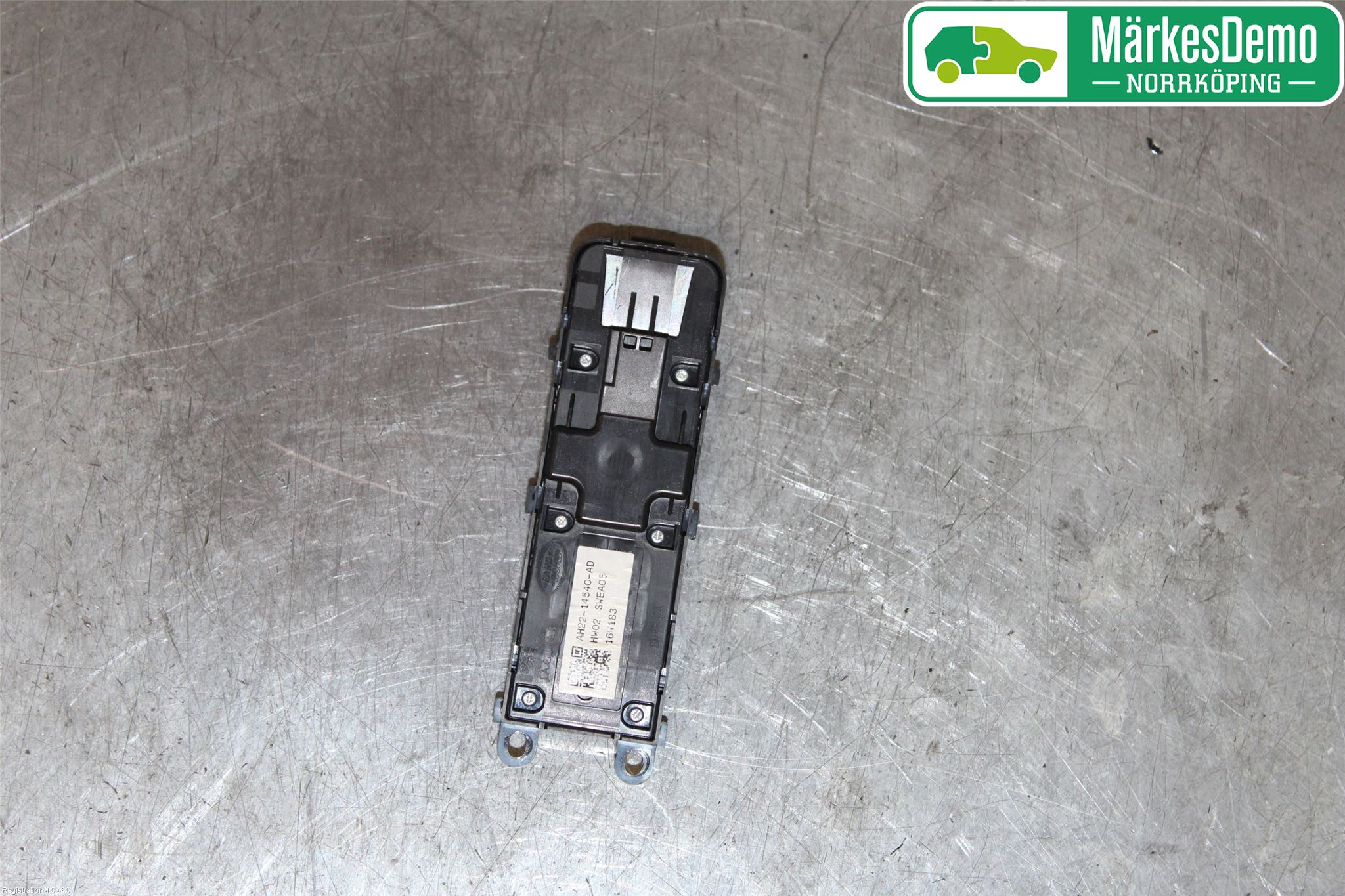 Landrover LAND ROVER DISCOVERY 4 10-16 Bryter Vindusheis