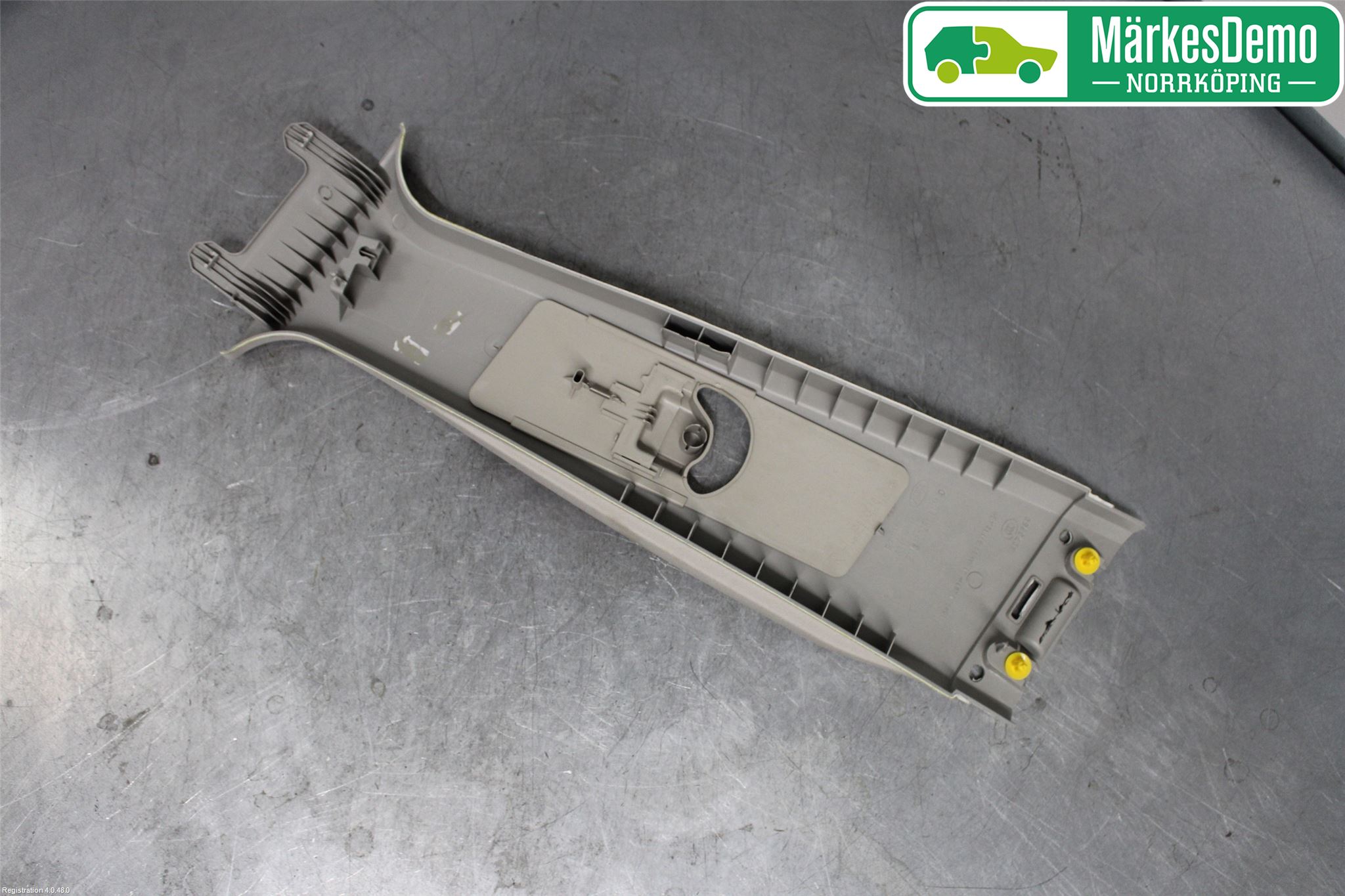Landrover LAND ROVER DISCOVERY 4 10-16 Innr Deksel A-B-C Stolpe