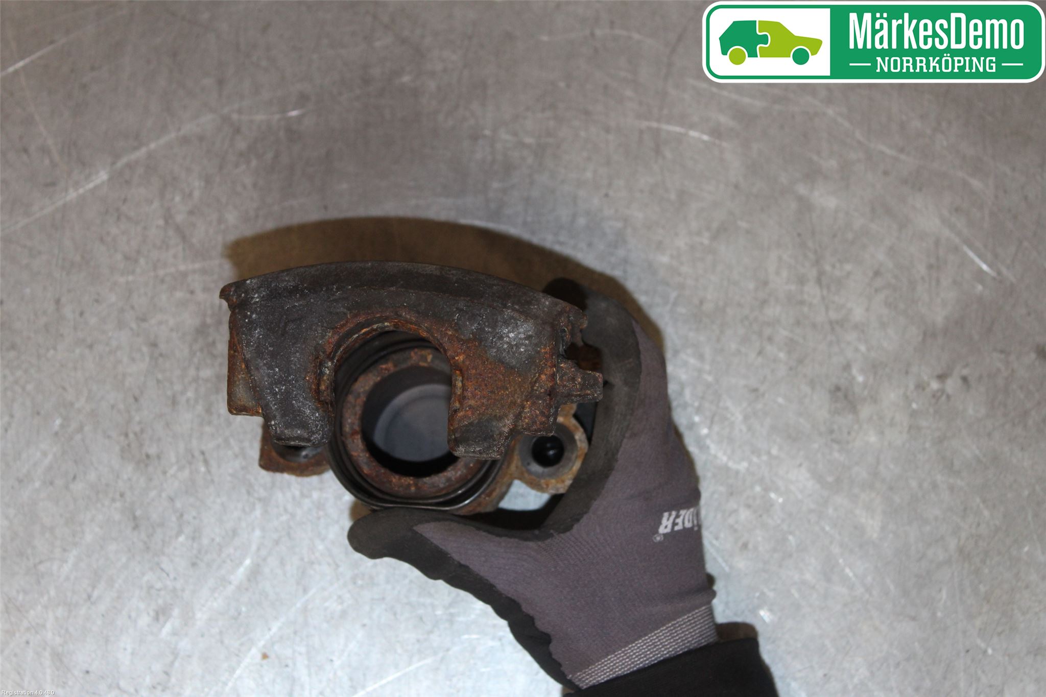 Skoda YETI Bremsecaliper Foran Høyre