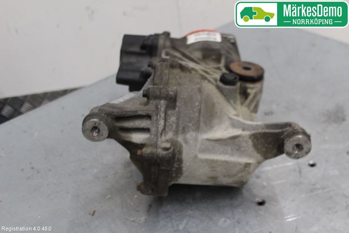 Volvo XC70 14-16 Bakaksel Kardang Bak -Diff