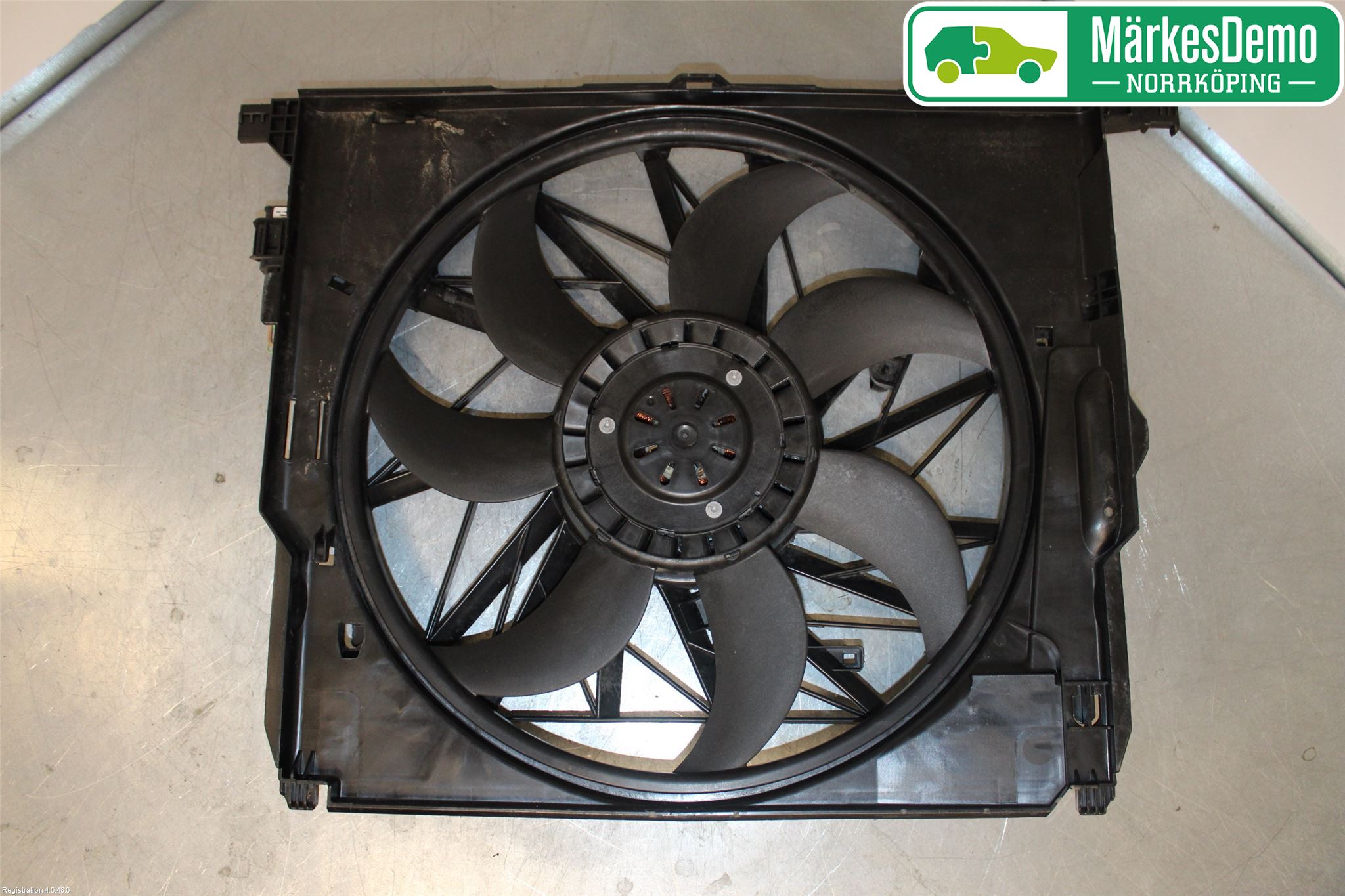 BMW 5 F10/F11/F18 09-17 Kjølevifte Elektrisk