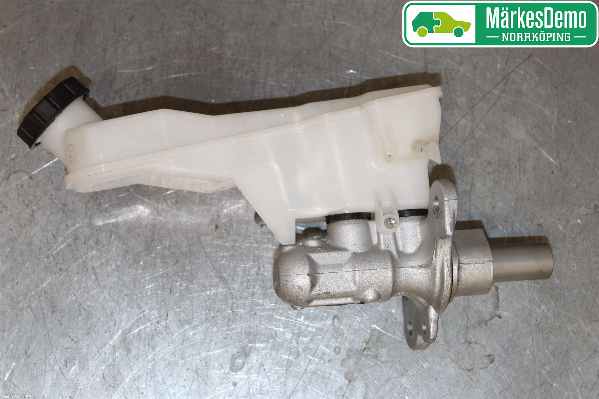 Mercedes-Benz MB GLA-KLASS (X156) 13-20 Brems Hovedsylinder