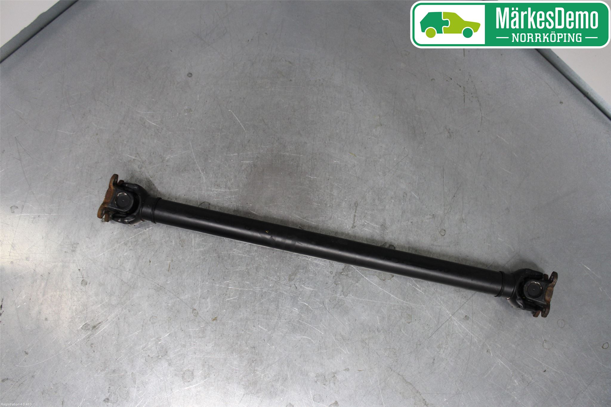 BMW 5 F10/F11/F18 09-17 Mellomaksel Fremre 4Wd