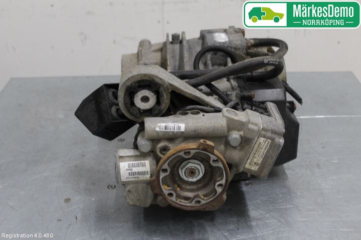 Volkswagen VW TRANSP/CARAVELLE (T5) 04-15 Bakaksel Kardang Bak -Diff