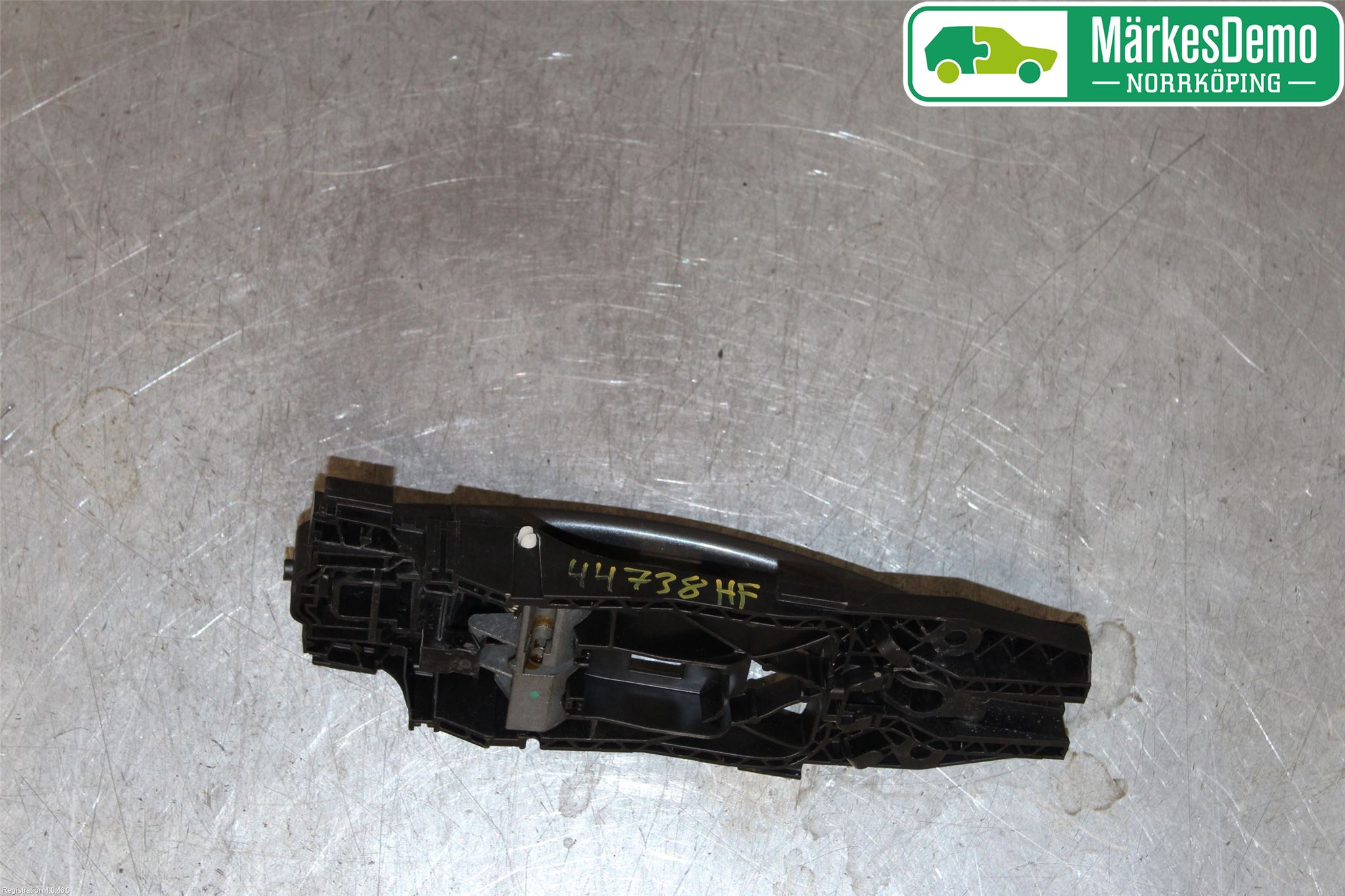 Volkswagen VW POLO 10-17 Dørhandtak Ytre Høyre