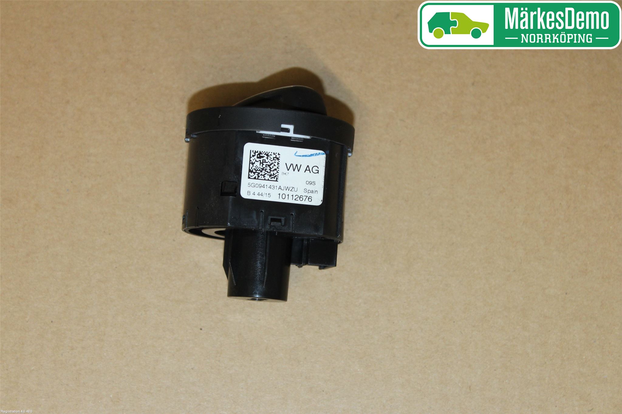 Volkswagen VW POLO 10-17 Bryter Hovedlys