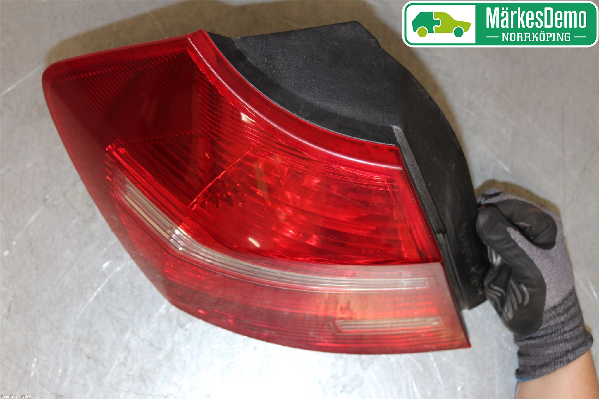 BMW 1 E87/81 5D/3D 03-11 Baklykt Venstre