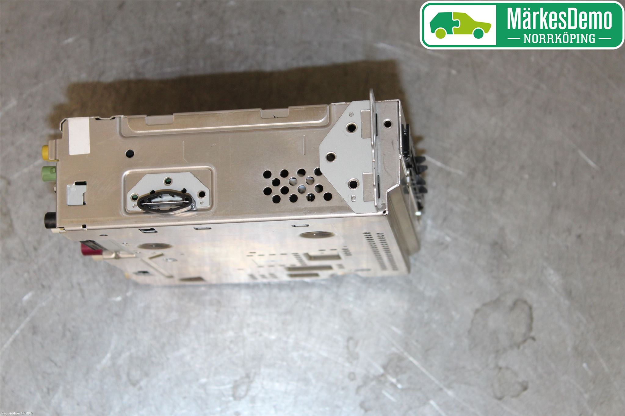 BMW X1 F48 15-22 Stereo Radio Med Cd