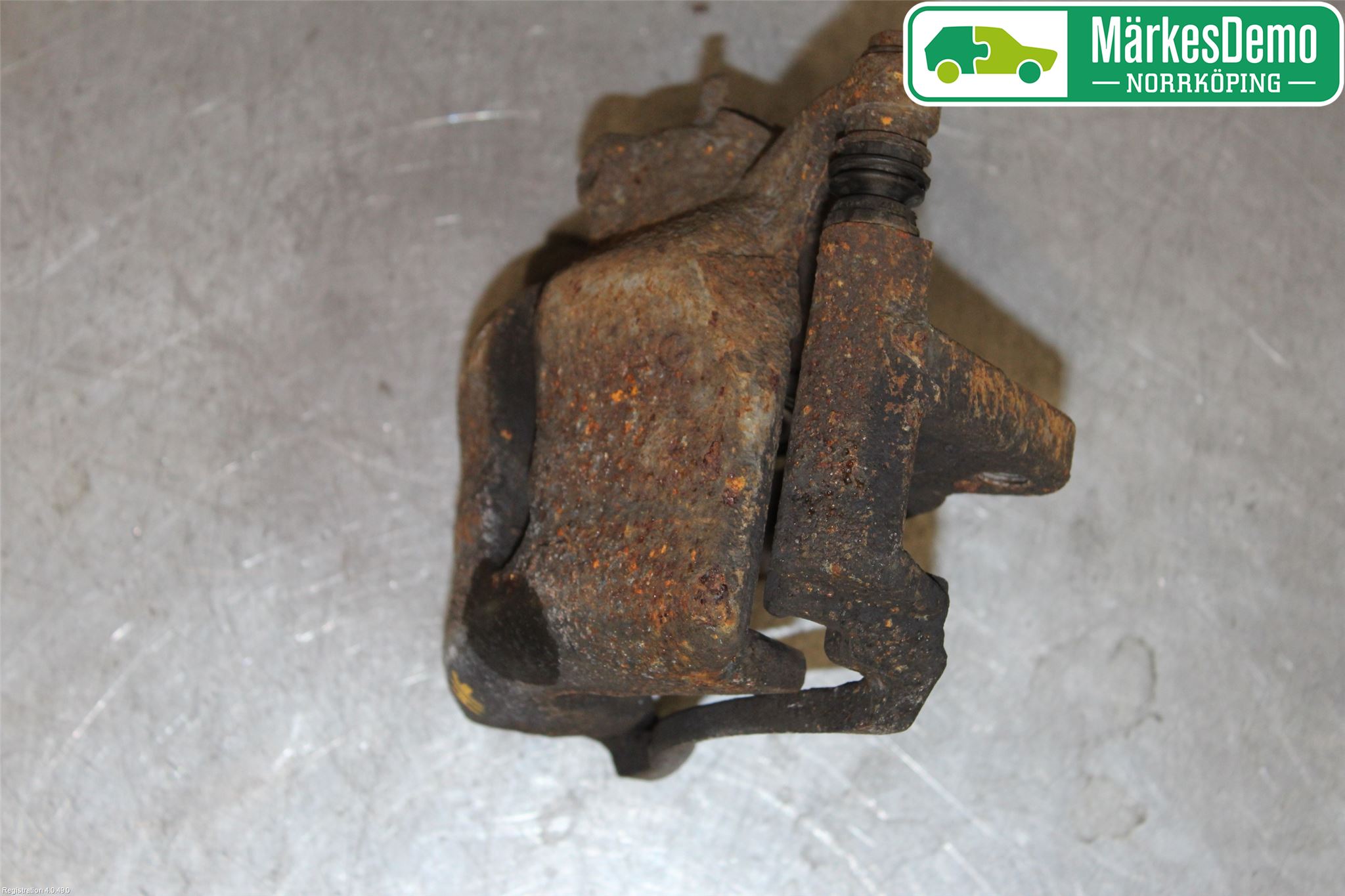 Volkswagen VW CADDY 11-15 Bremsecaliper Foran Høyre
