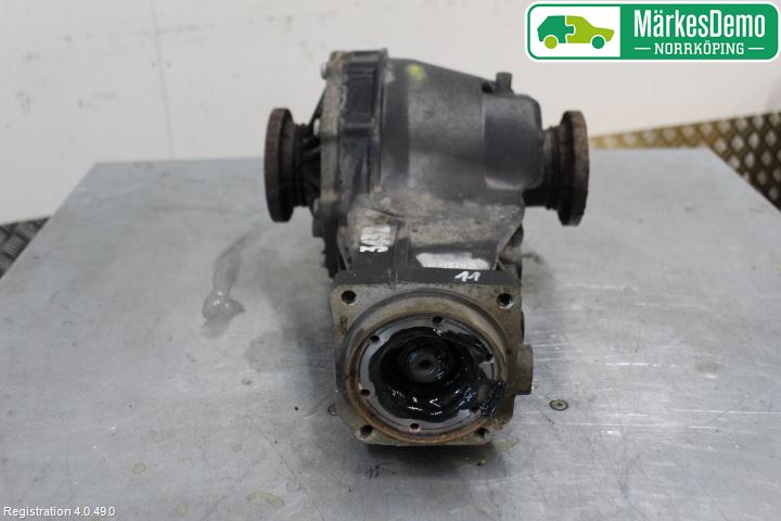 Audi A4/S4 05-07 Bakaksel Kardang Bak -Diff