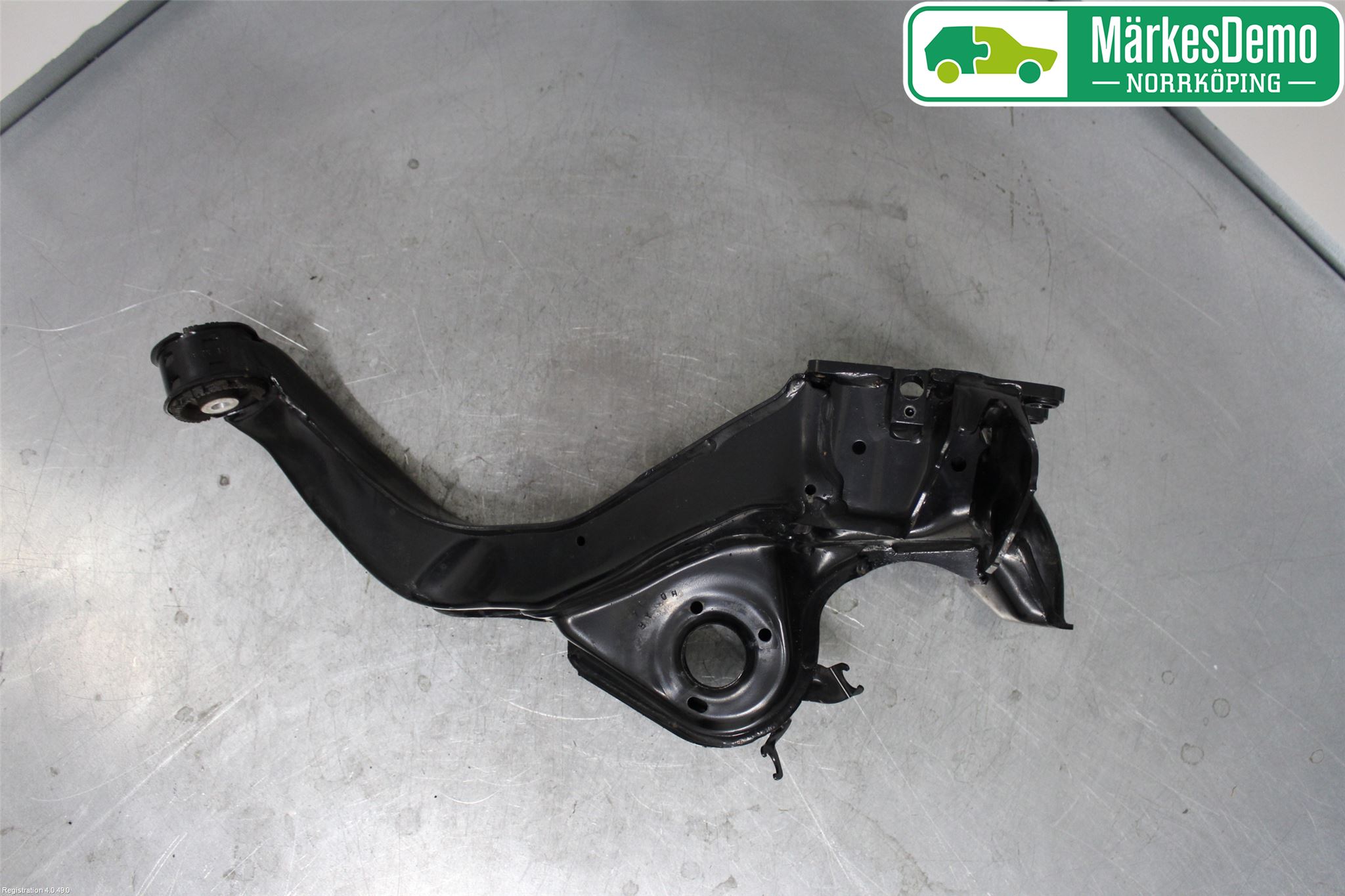 BMW X1 F48 15-22 Spindel Hb