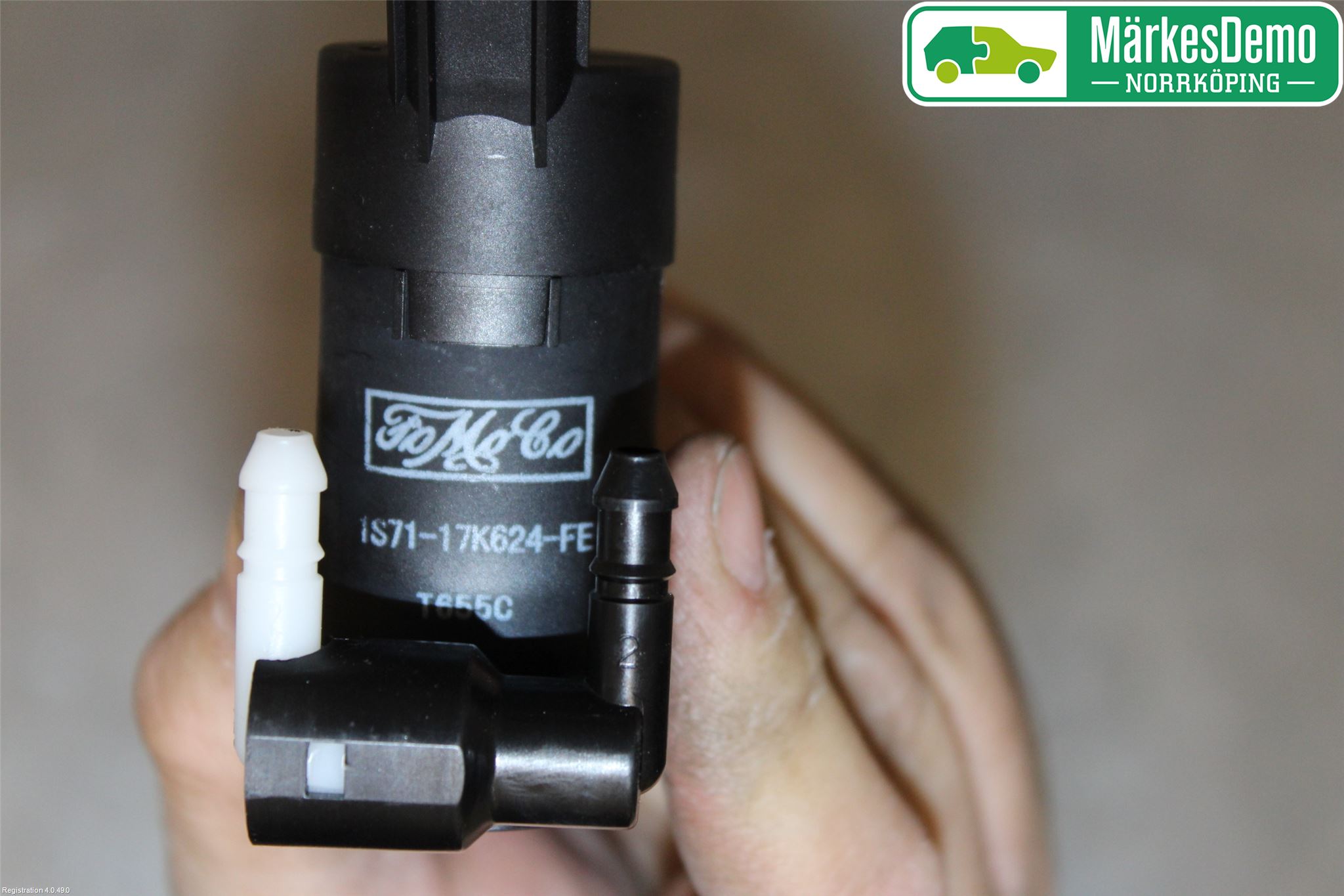 Ford KUGA 08-12 Spylerpumpe Frontrute