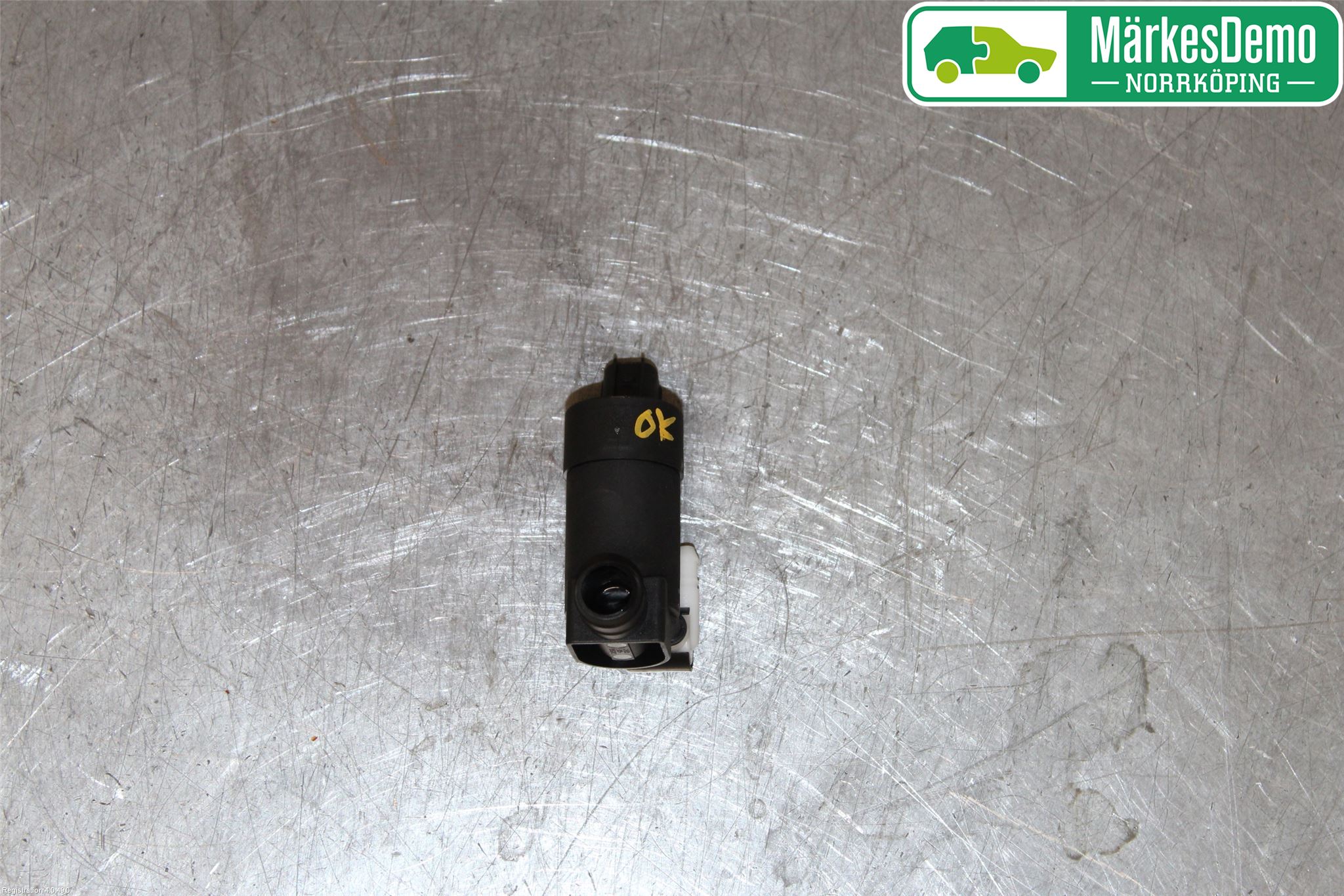 Ford KUGA 08-12 Spylerpumpe Frontrute