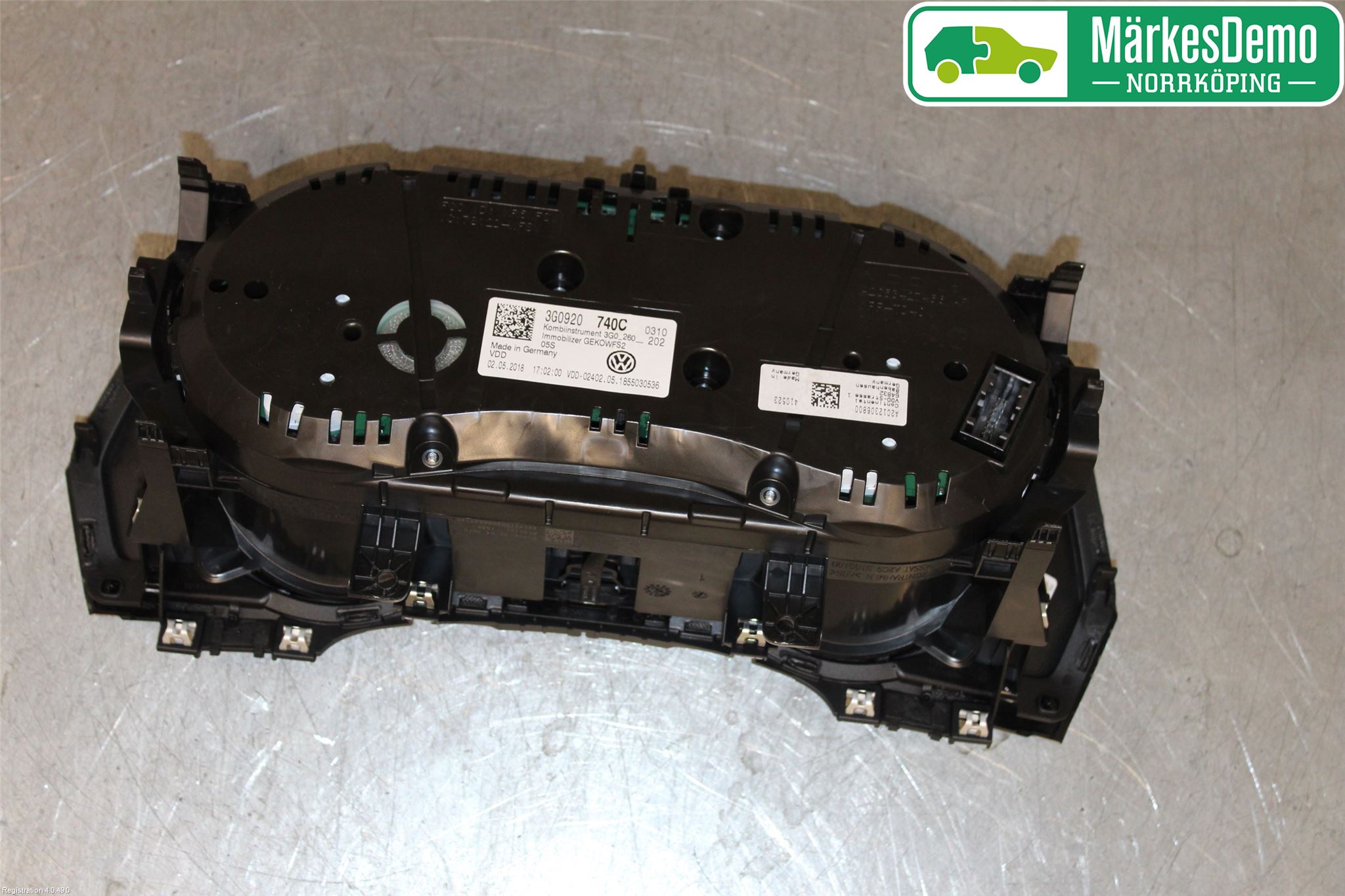 Volkswagen VW PASSAT 15-19 Instr Kombinert