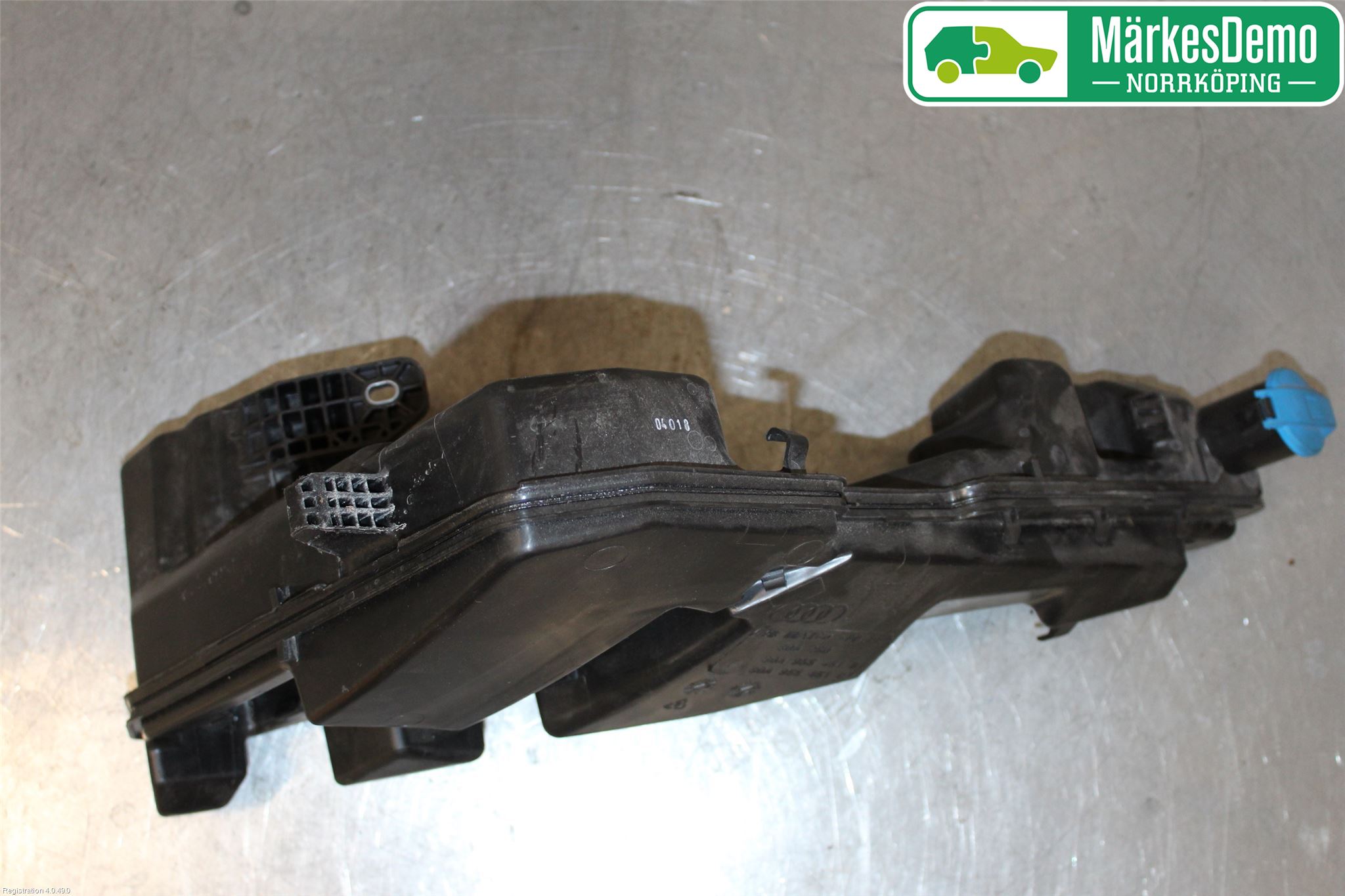 Audi Q5/SQ5 17- Spylerbeholder Frontrute-Lykte