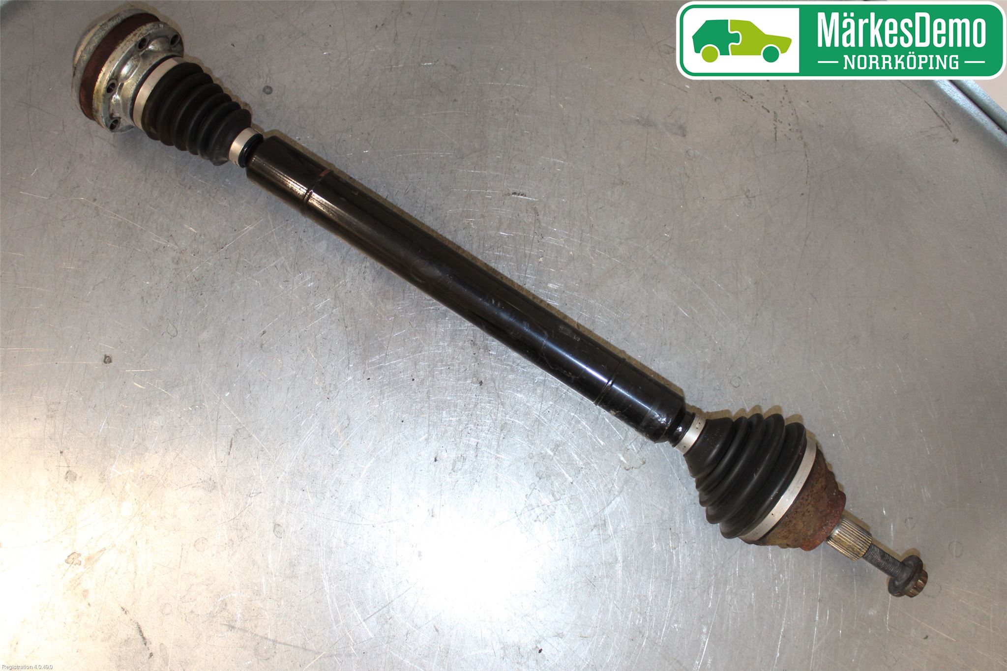 Volkswagen VW PASSAT CC 08-16 Drivaksel Foran Kompl Høyre