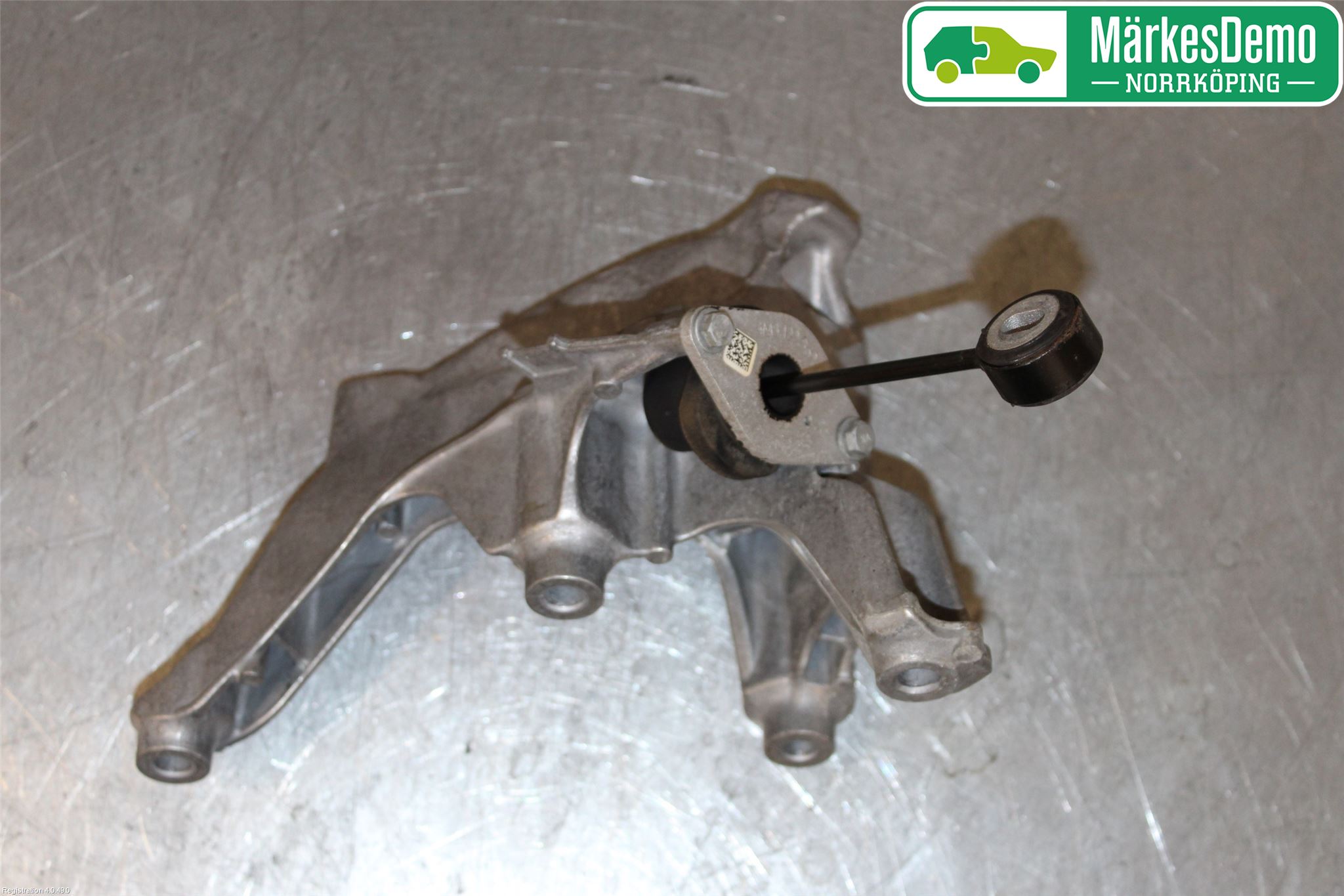 Audi A4/S4 B9 16-19 Motor Feste Stål-Alu