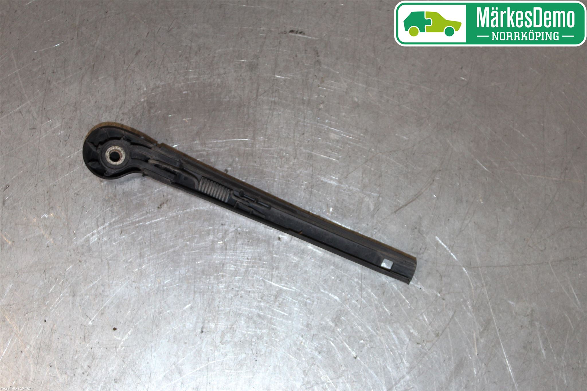 Volkswagen VW PASSAT 15-19 Viskerarm Bakrute