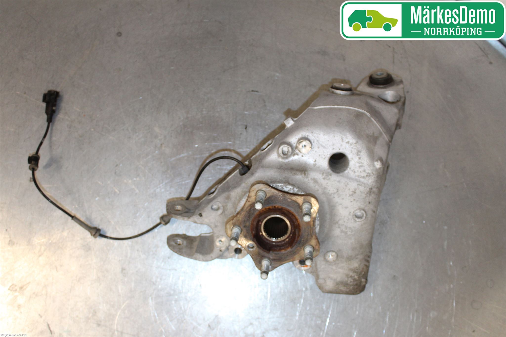 Jaguar XE (X760) 15-24 Spindel Hb