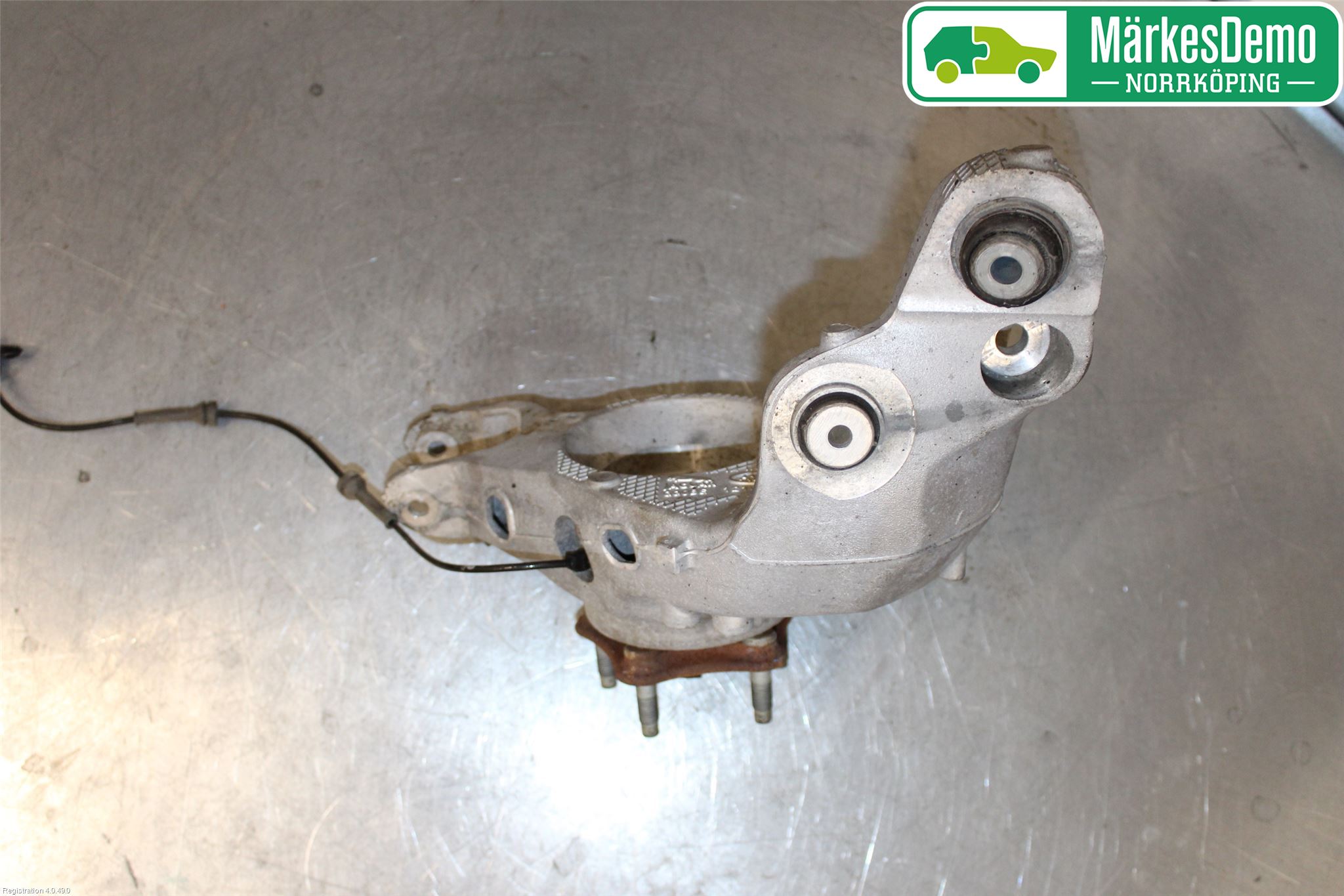 Jaguar XE (X760) 15-24 Spindel Hb