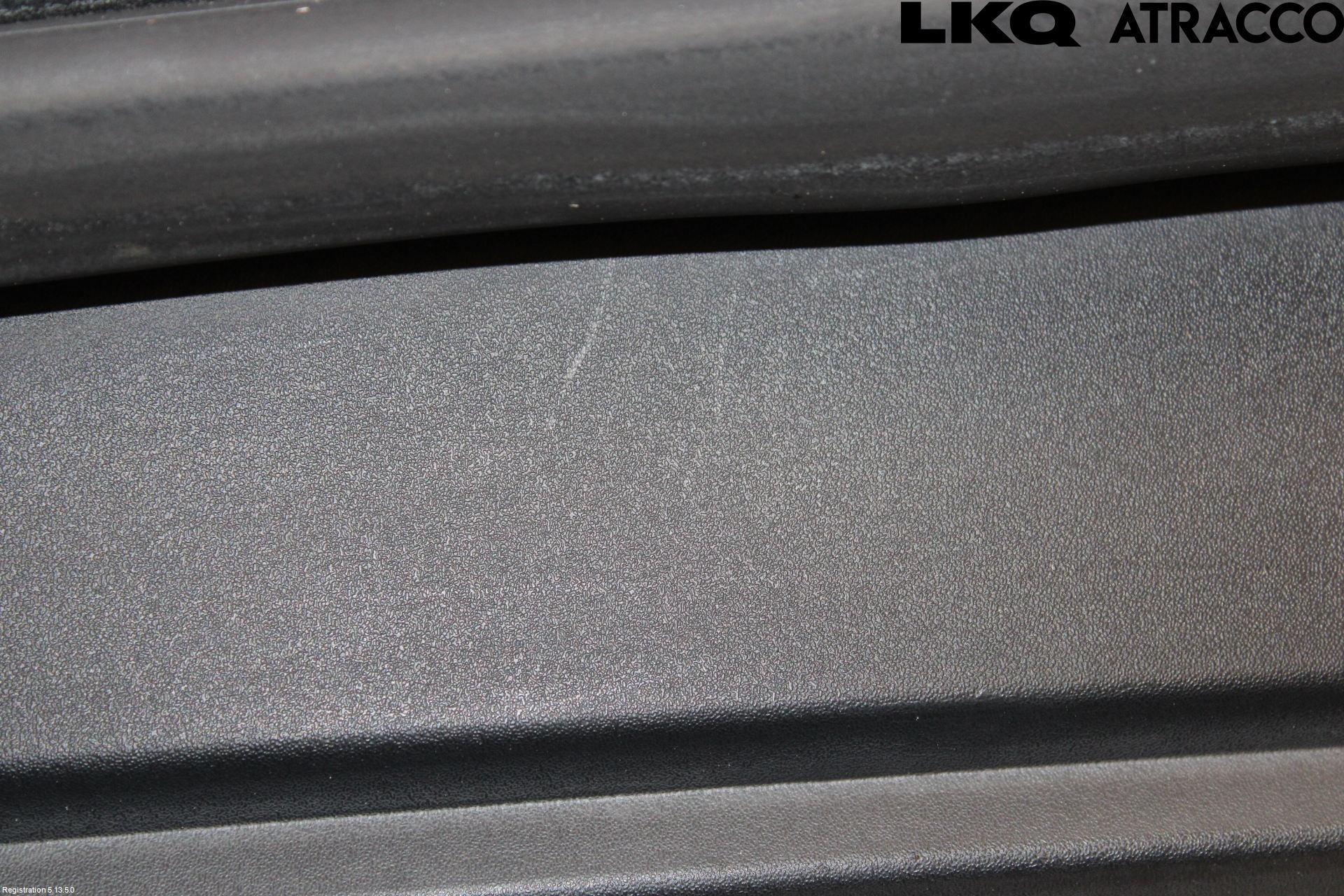 Chevrolet AVALANCHE Visker Deksel-Grill-Under Frr