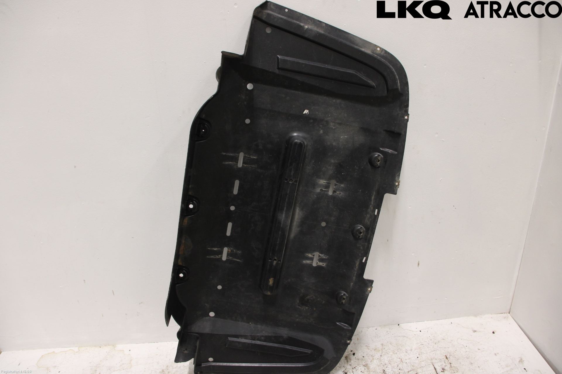 Volkswagen VW PASSAT 11-14 Bunnplate U Motor-Gear-Dørk