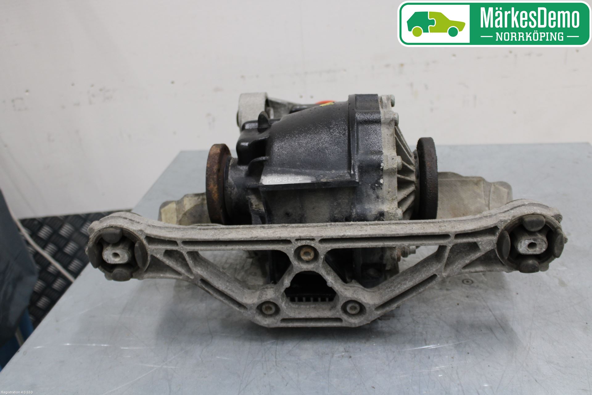 Volkswagen VW PHAETON Bakaksel Kardang Bak -Diff