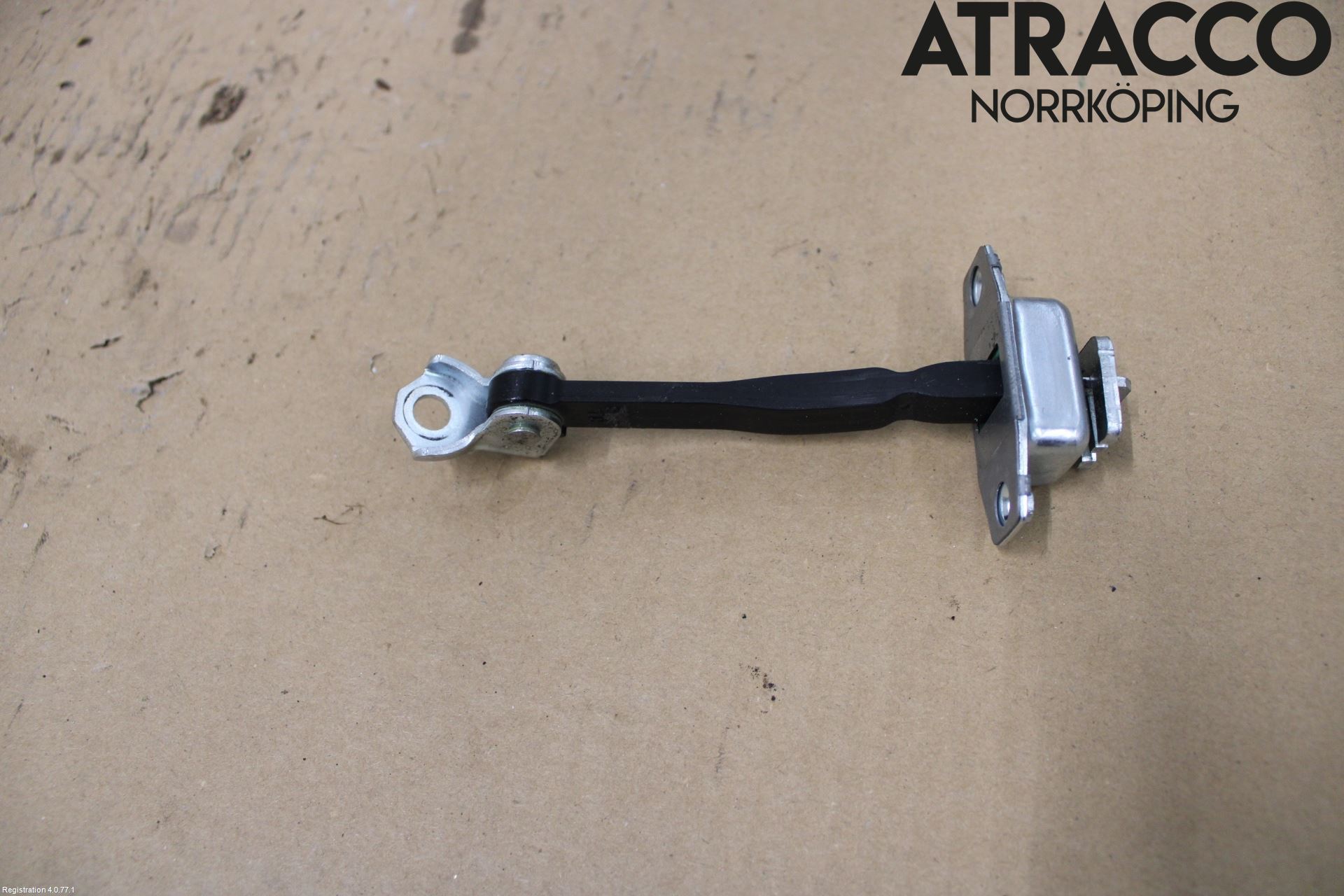 Toyota YARIS XP21 20- Dørstopper