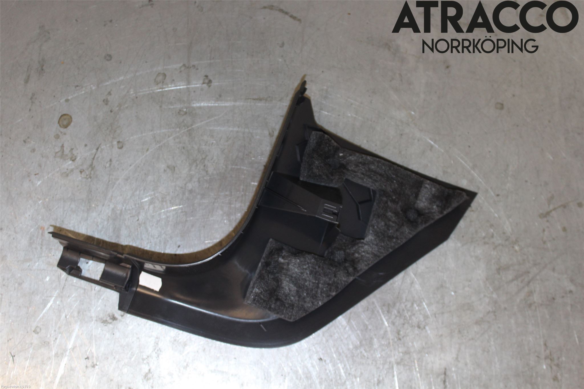 Volkswagen VW PASSAT 20-24 Innr Sidetrekk-Deksel
