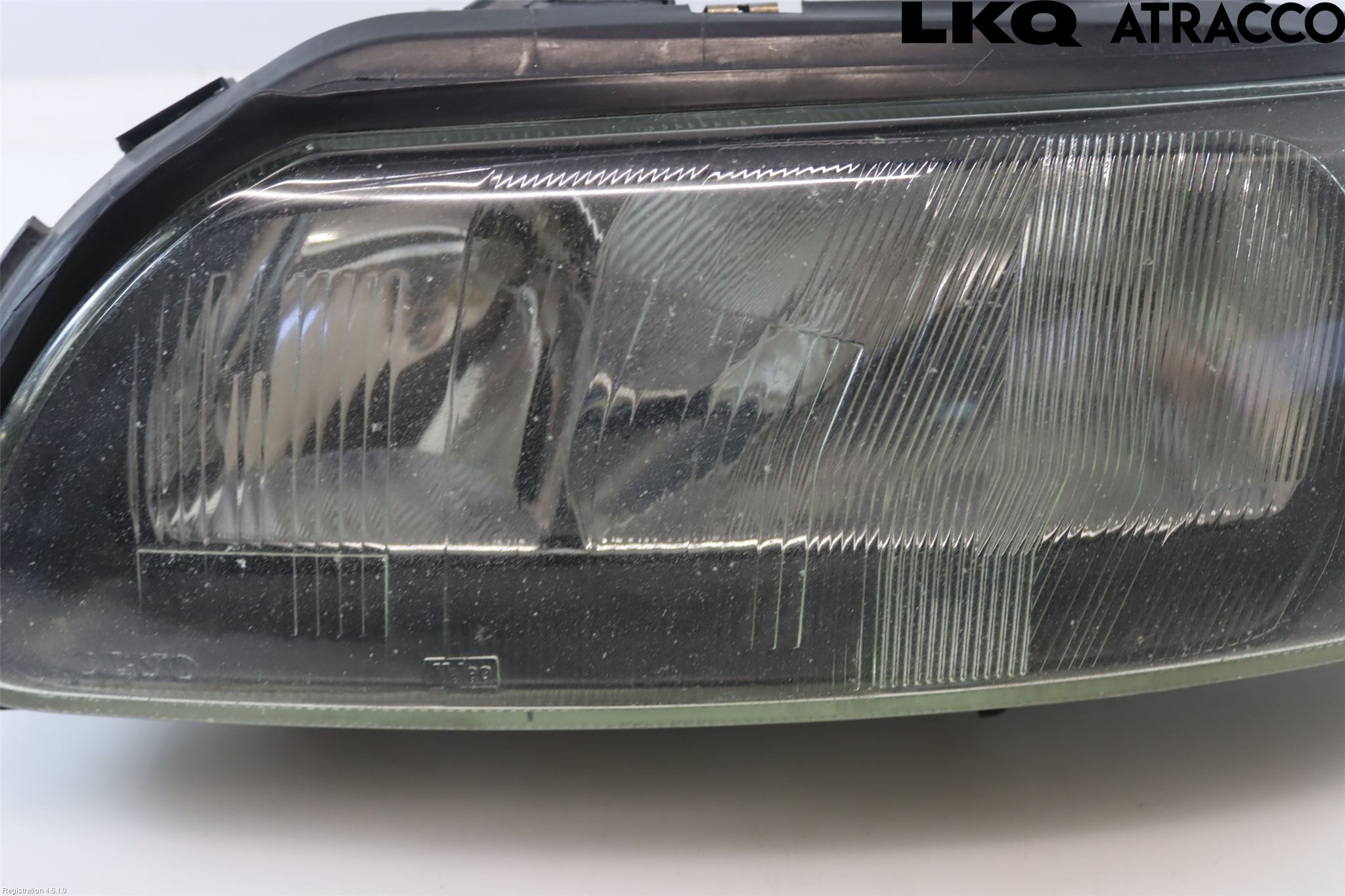 Volvo V70 00-04 Frontlykt Venstre