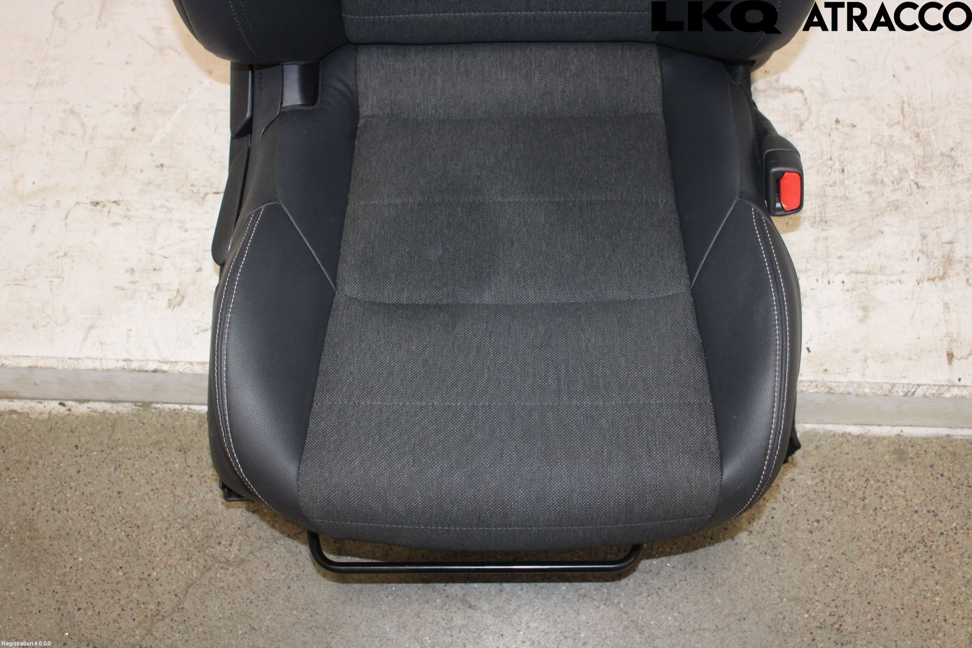 Toyota COROLLA 19- Innr Sete Foran Høyre