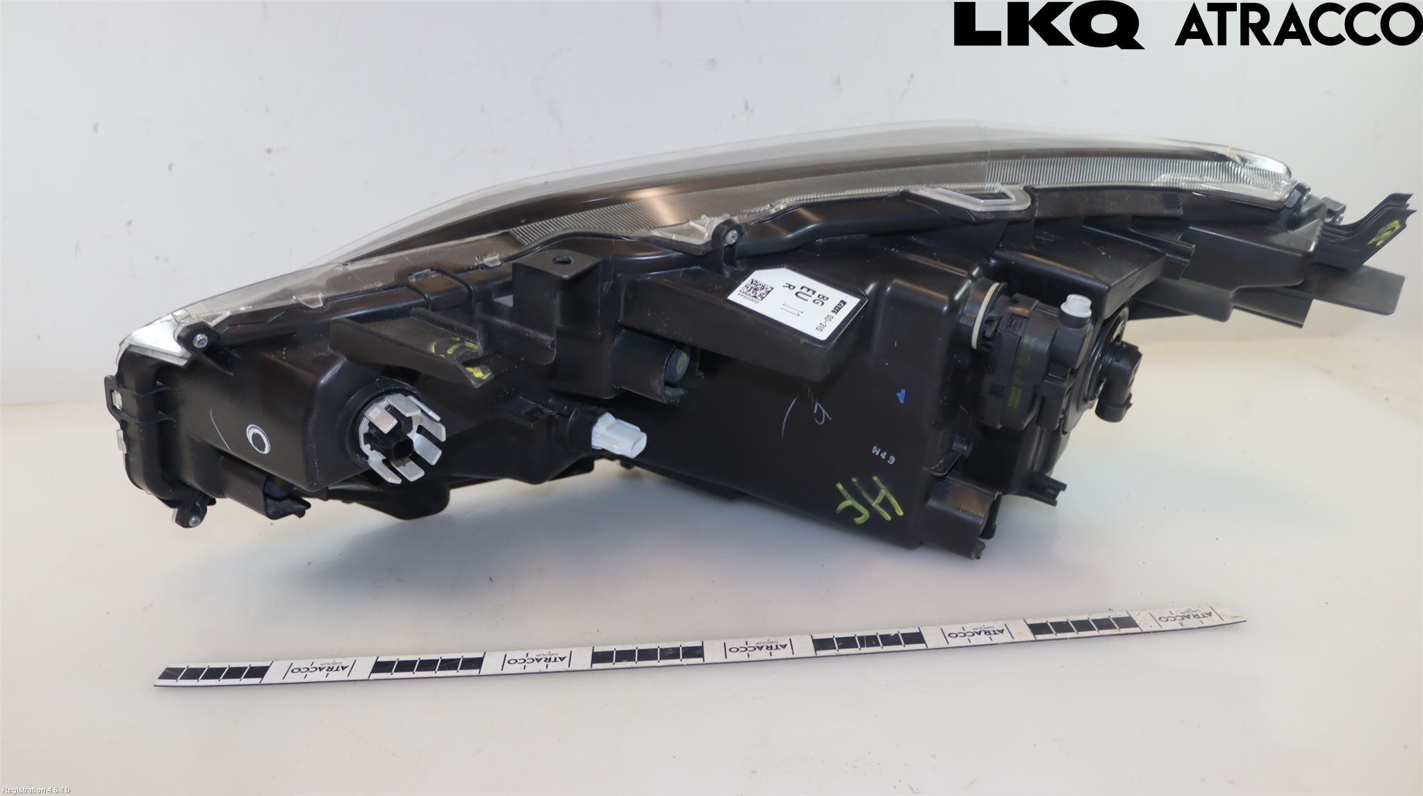 Toyota YARIS CROSS XP21 21- Frontlykt Høyre