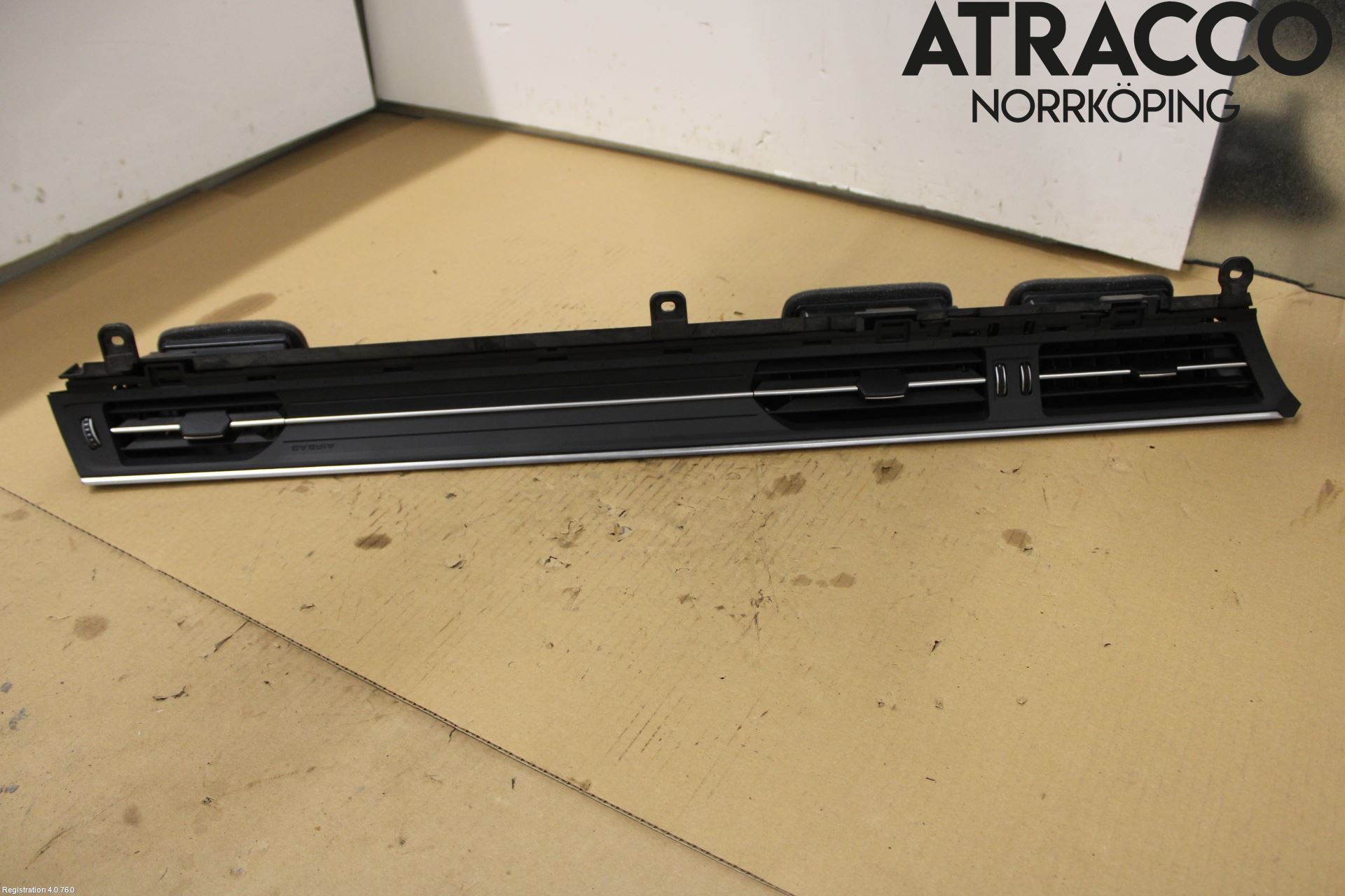 Audi A6 F2/C8 19- Dashbord Kanal - Dyse