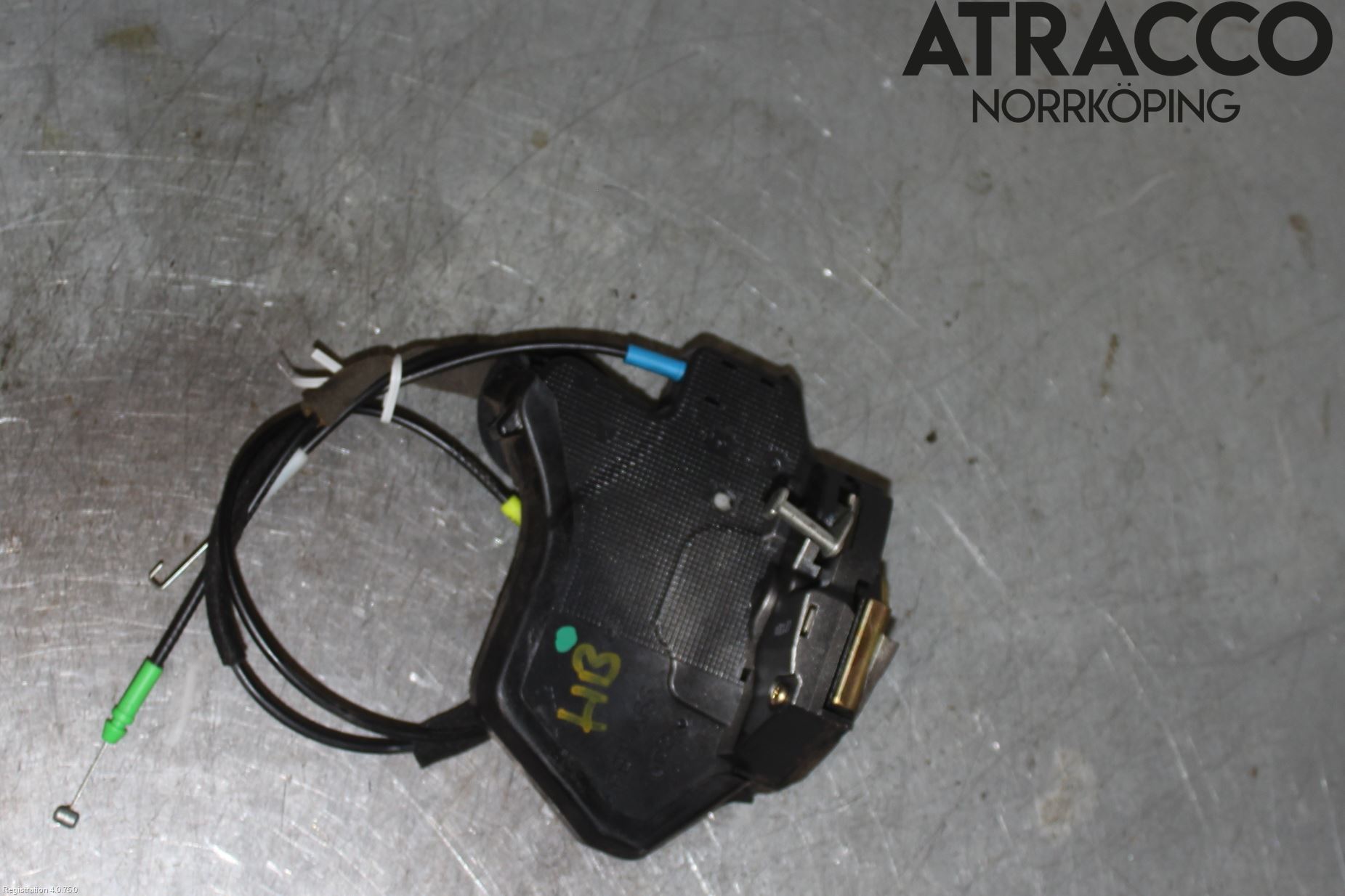 Toyota AVENSIS 03-06 Dørlås - Låsekasse