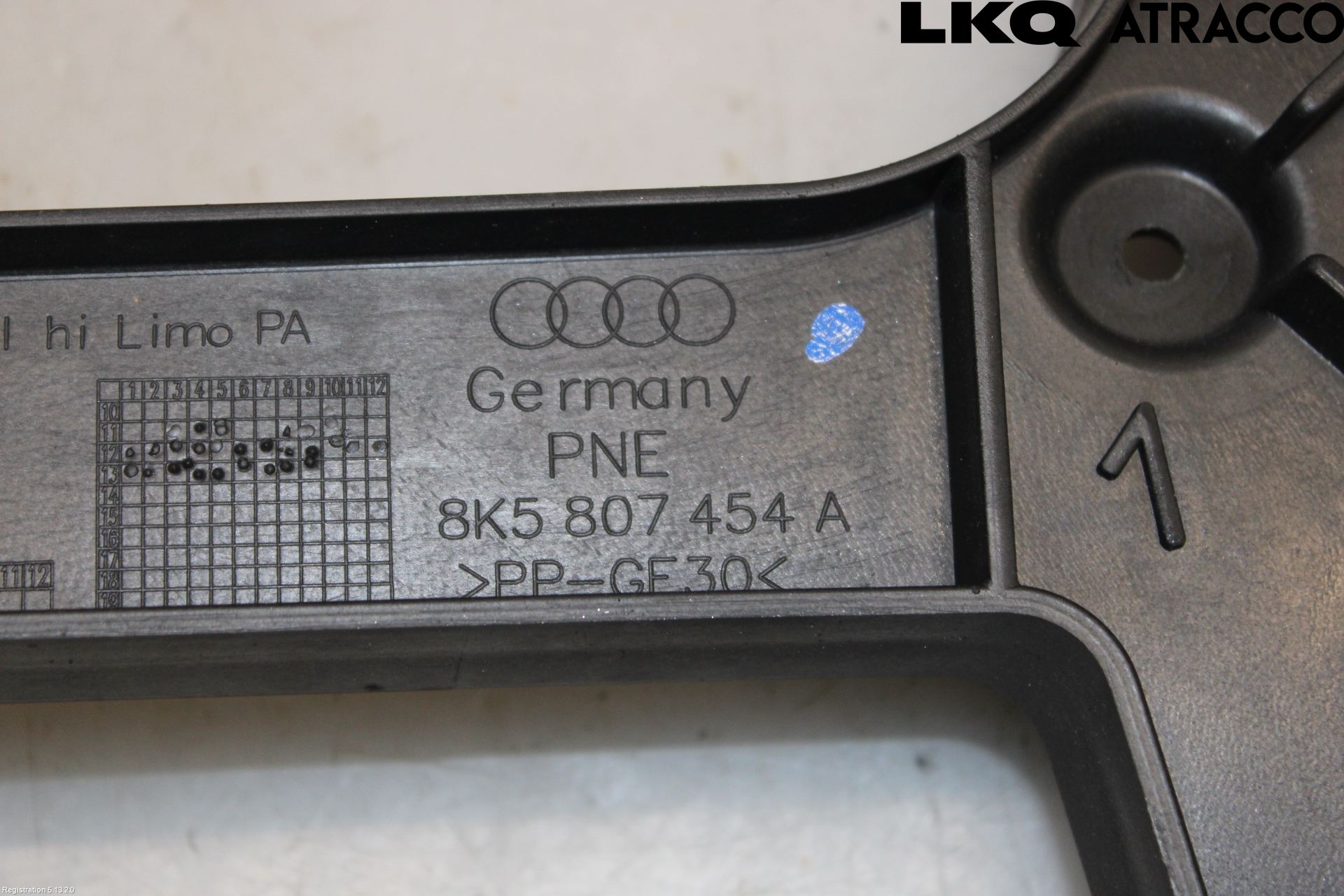 Audi A4 12-15 Støtfangerfeste Bak Høyre