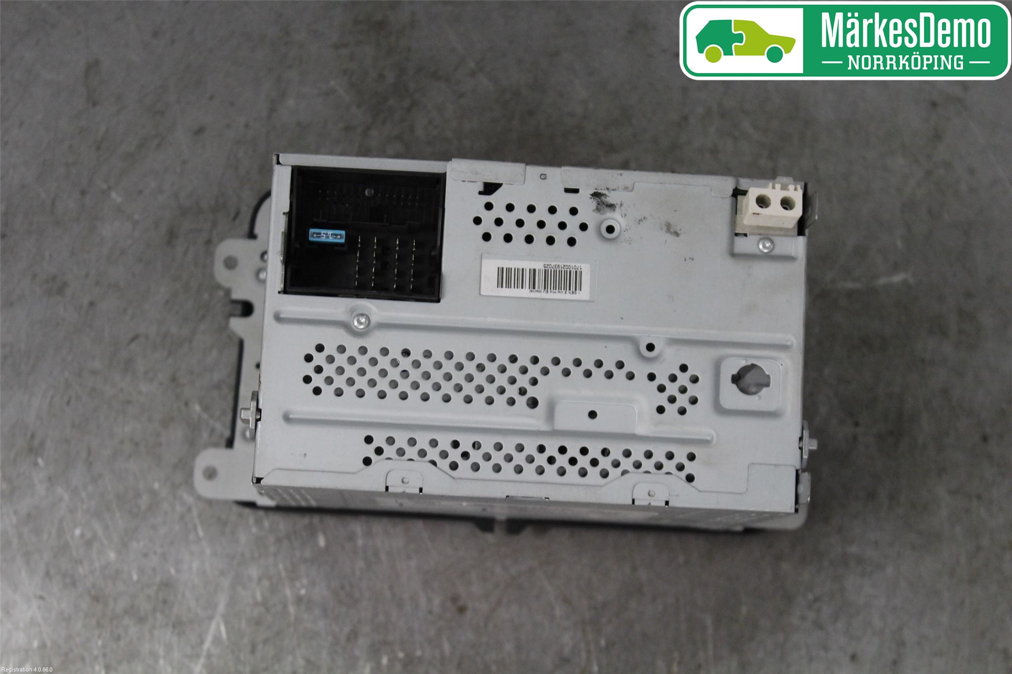 Volkswagen VW GOLF VI 09-13 Stereo Radio Med Cd
